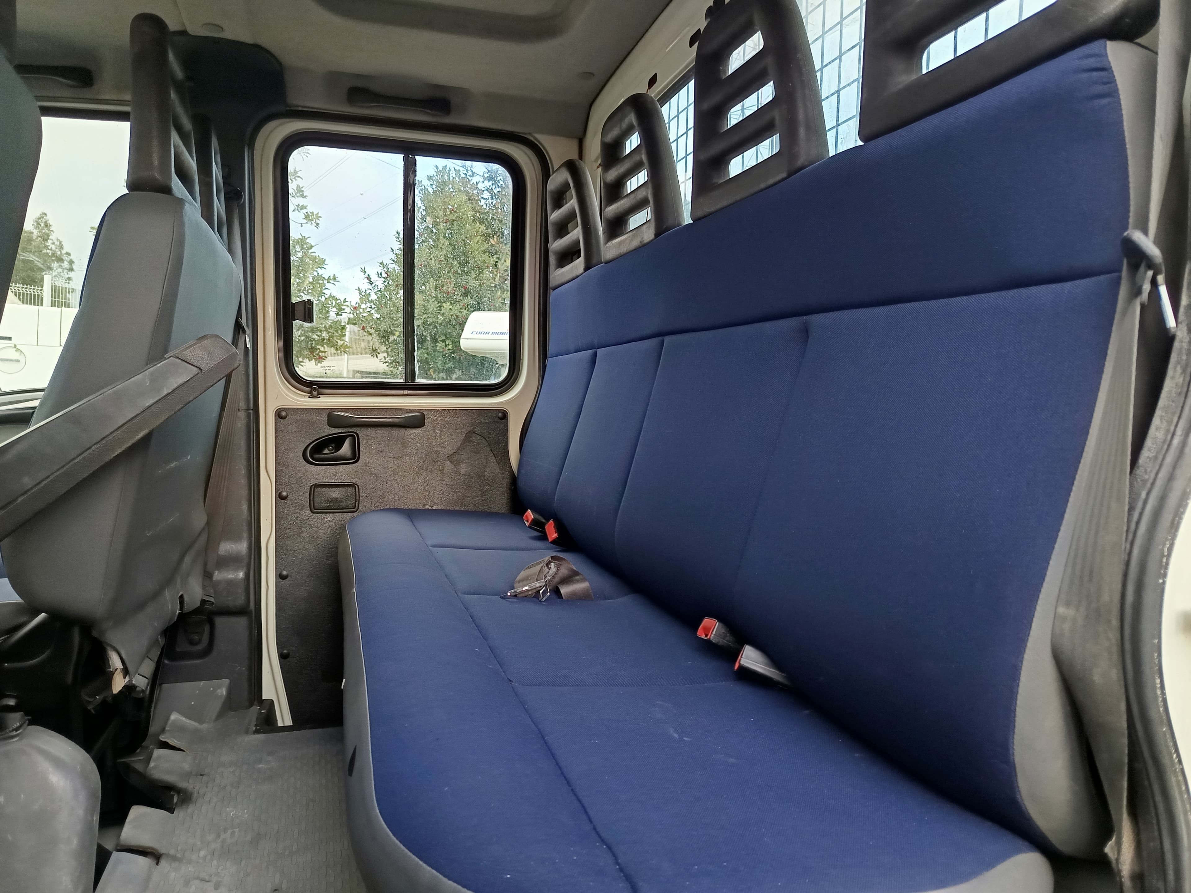 Iveco Daily 35C15D · Ano 2009 — imagen 18