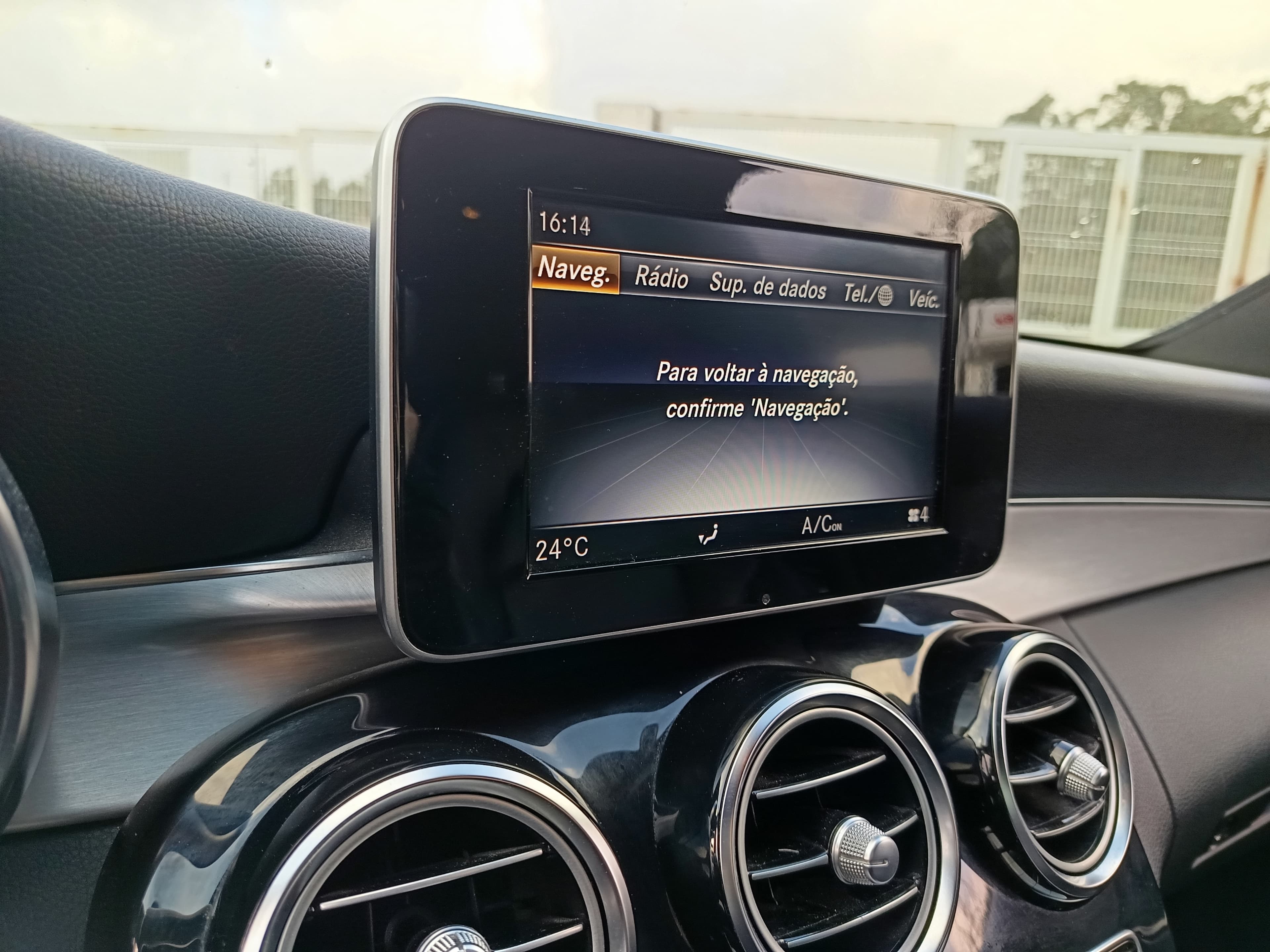 Mercedes-Benz C180D · Ano 2018 — imagen 40