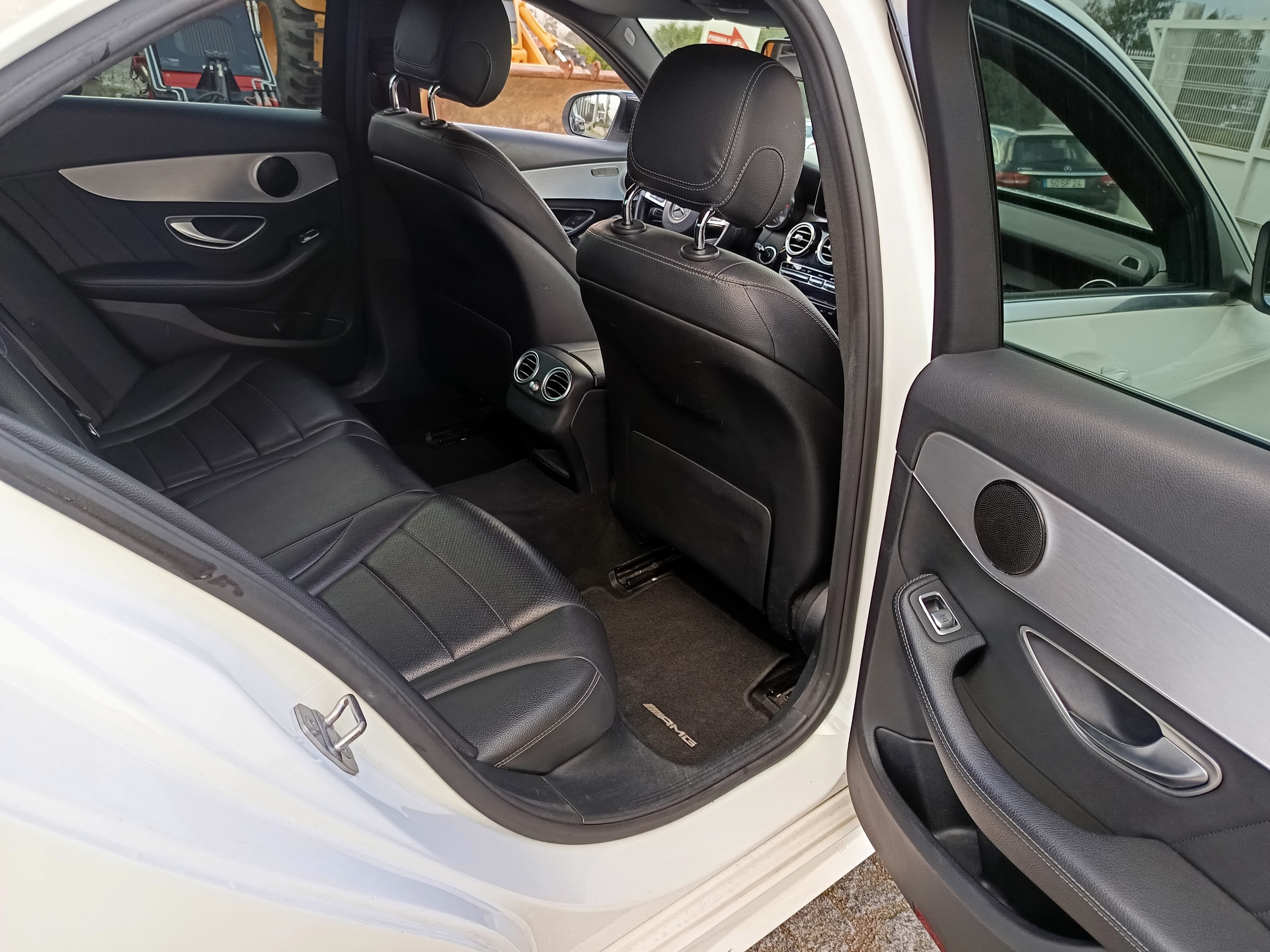 Mercedes-Benz C180D · Ano 2018 — imagen 19