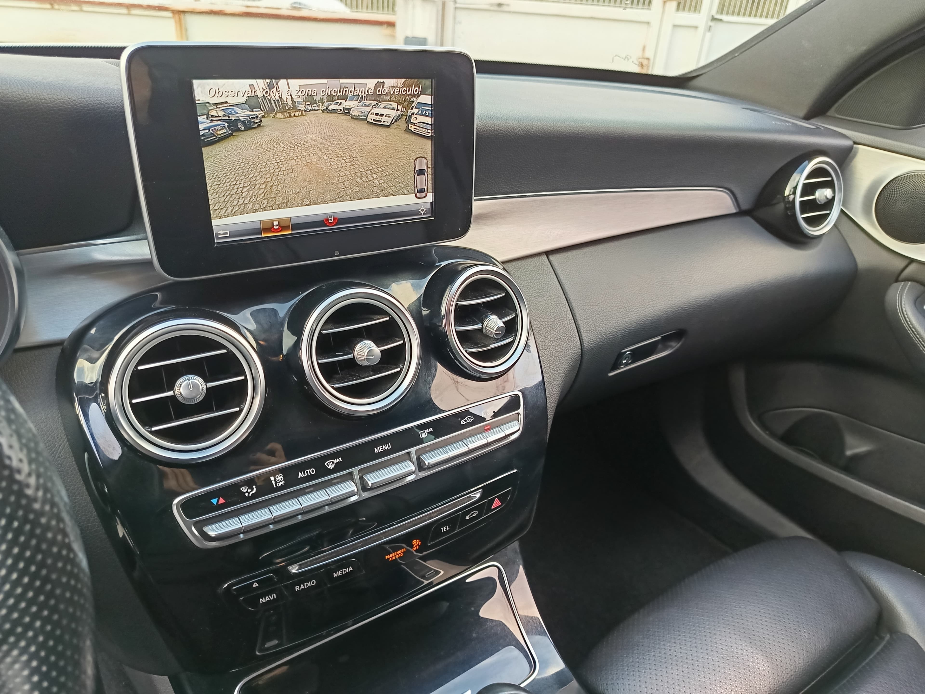 Mercedes-Benz C180D · Ano 2018 — imagen 35