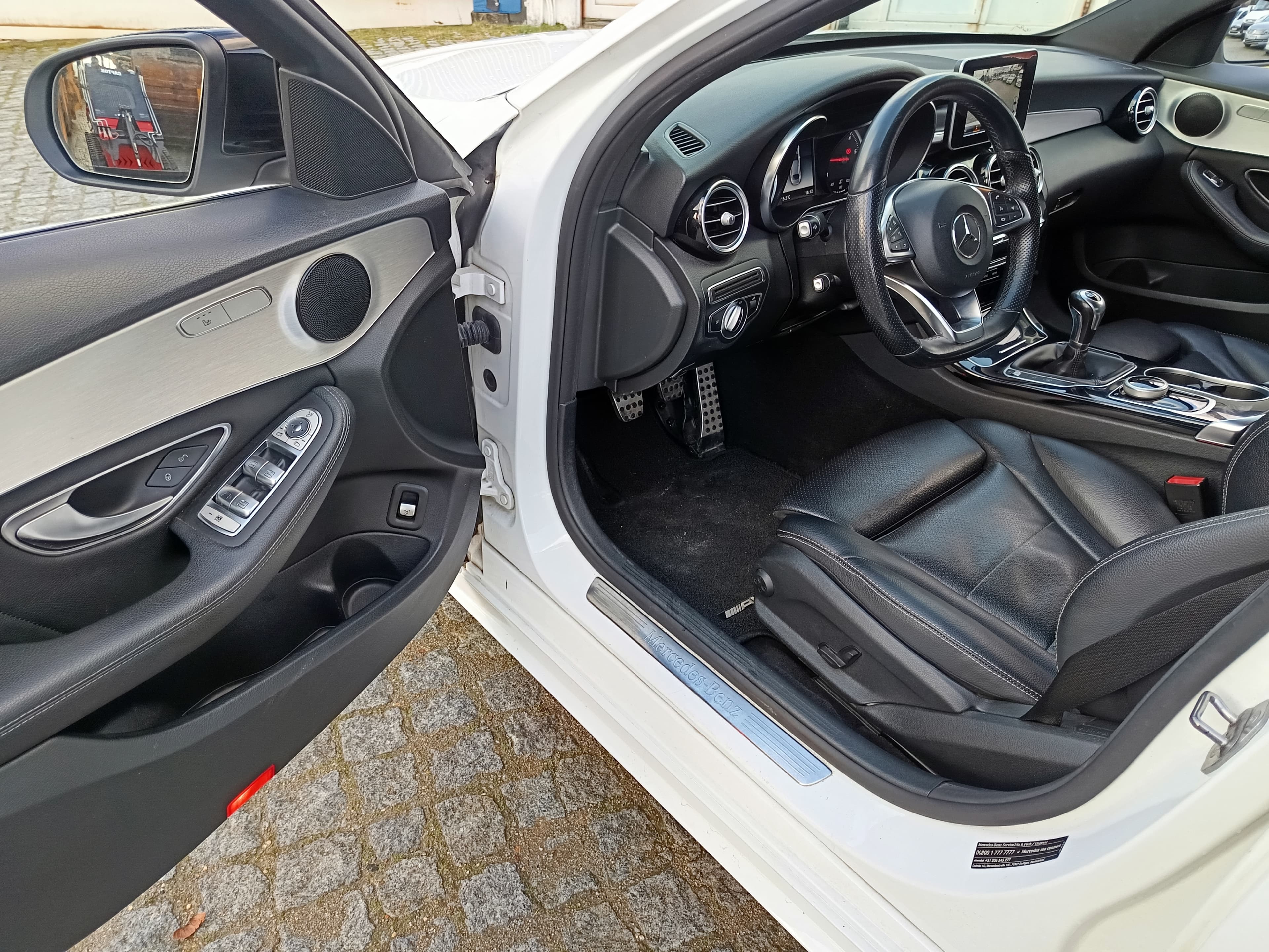 Mercedes-Benz C180D · Ano 2018 — imagen 29