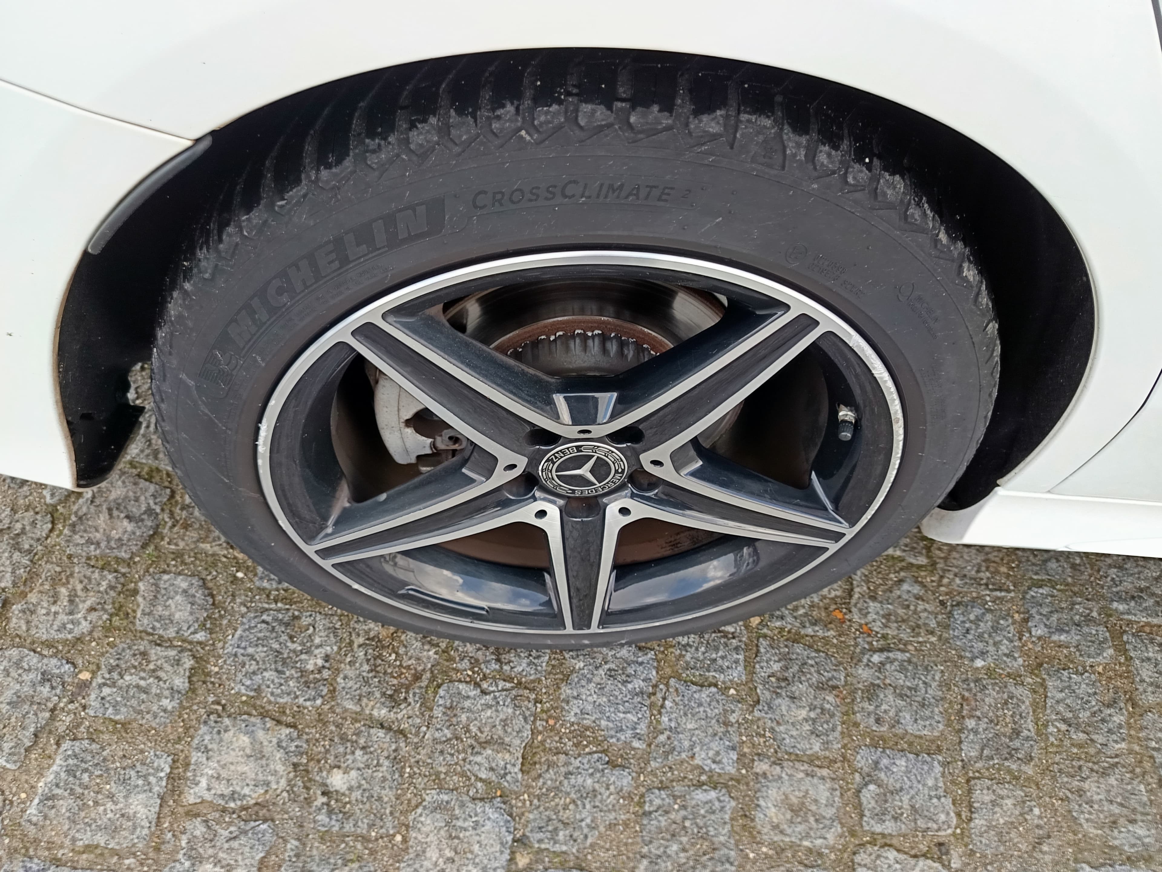 Mercedes-Benz C180D · Ano 2018 — imagen 14