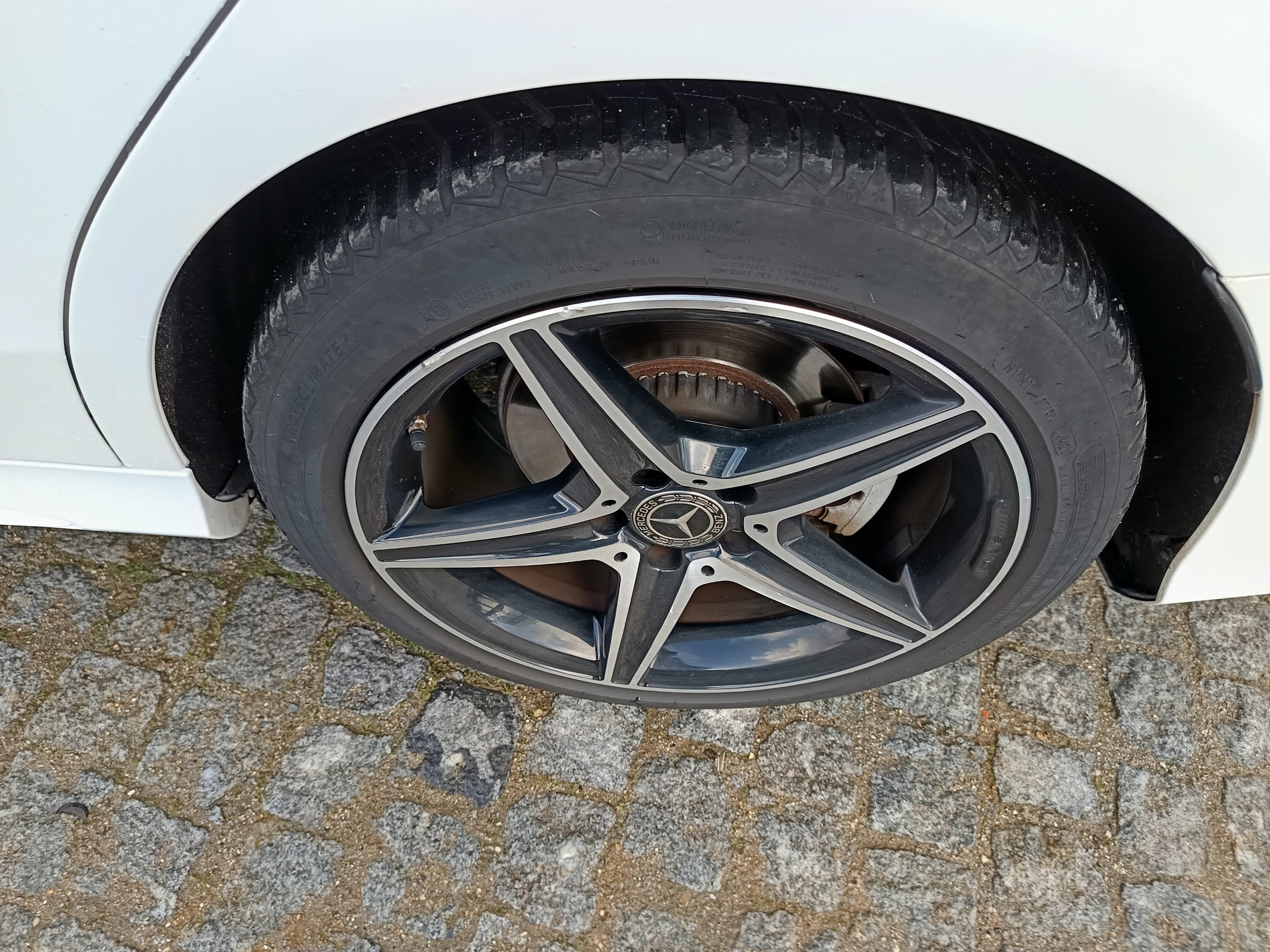 Mercedes-Benz C180D · Ano 2018 — imagen 10