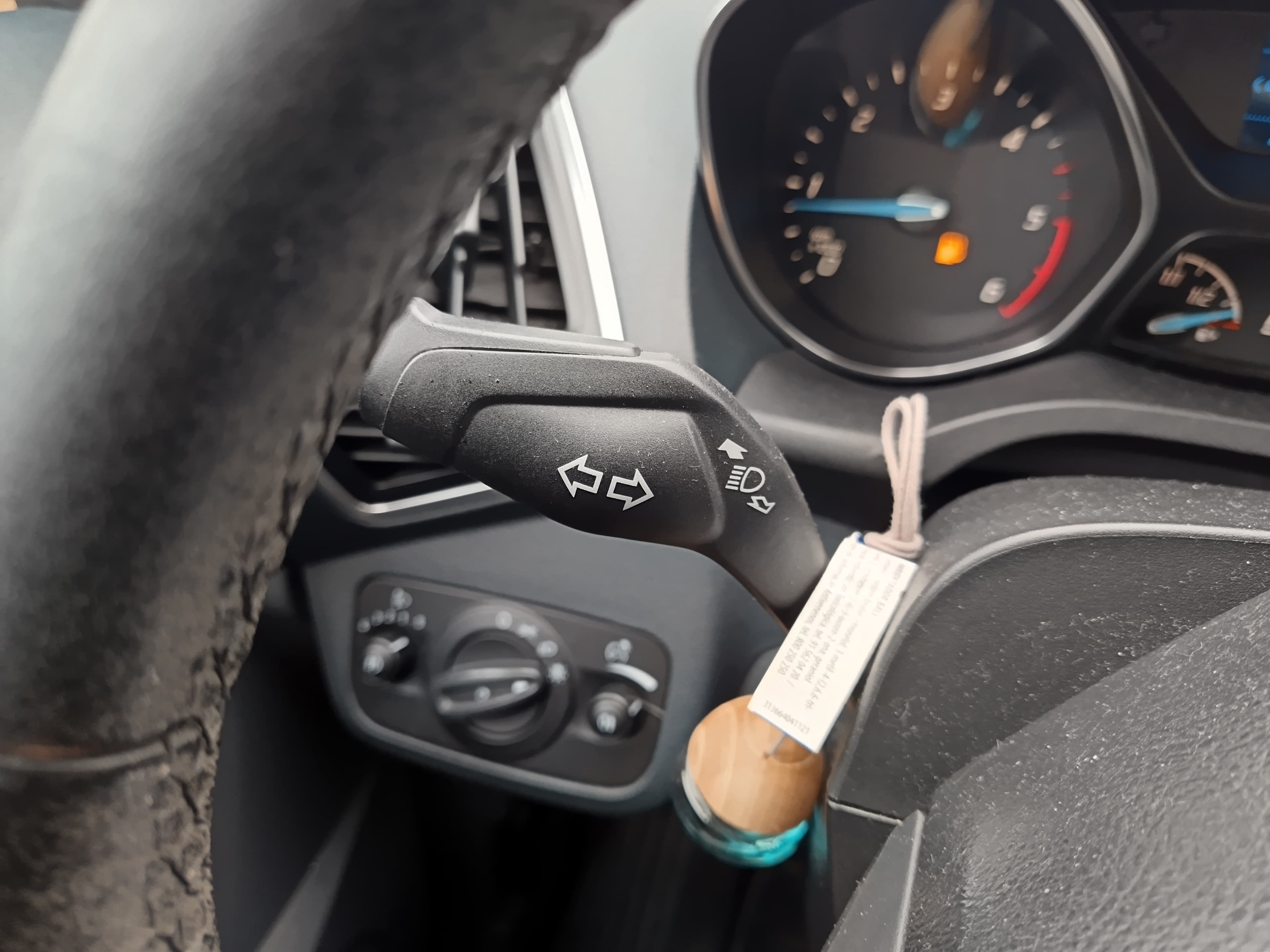 Ford Grand C-Max · Ano 2014 · 7 Lugares — image 39