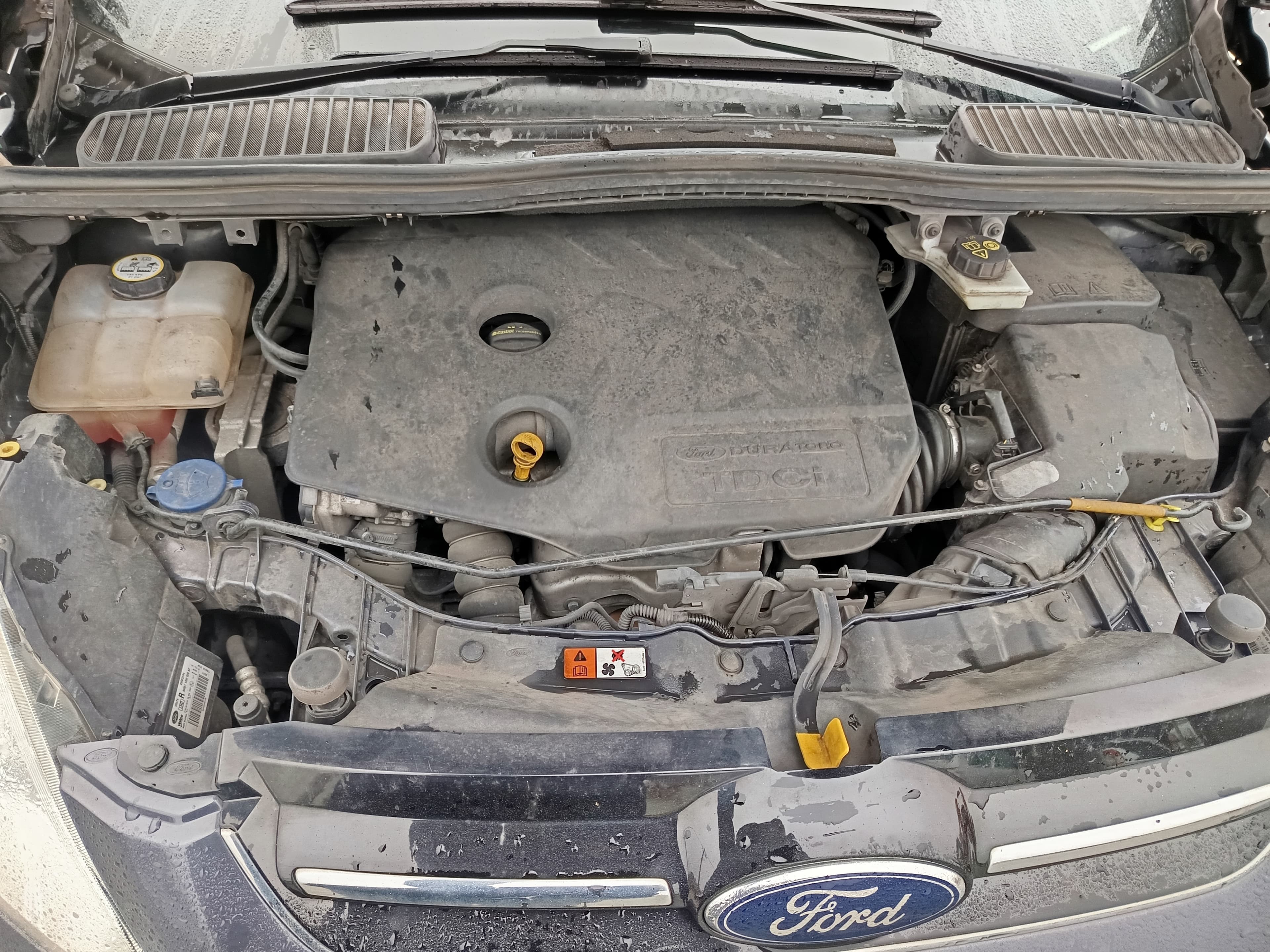Ford Grand C-Max · Ano 2014 · 7 Lugares — image 13