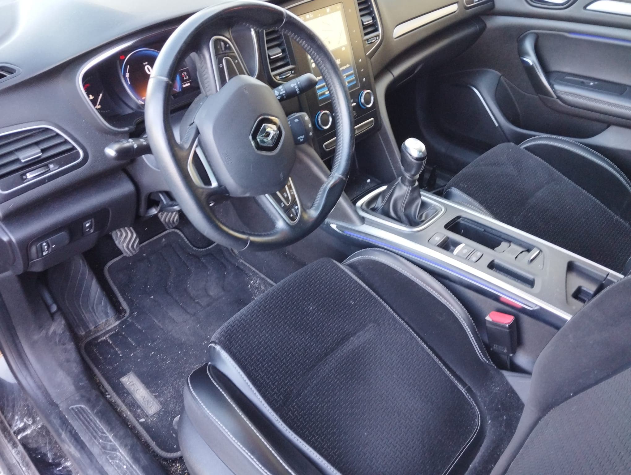 Renault Mégane · Año 2019 — imagen 18
