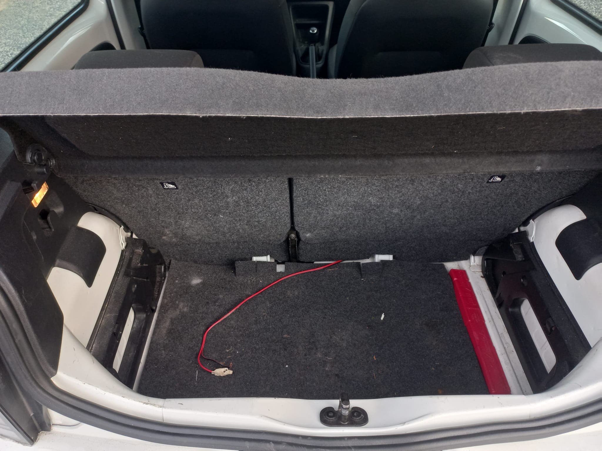 Volkswagen UP · Ano 2017 — image 14