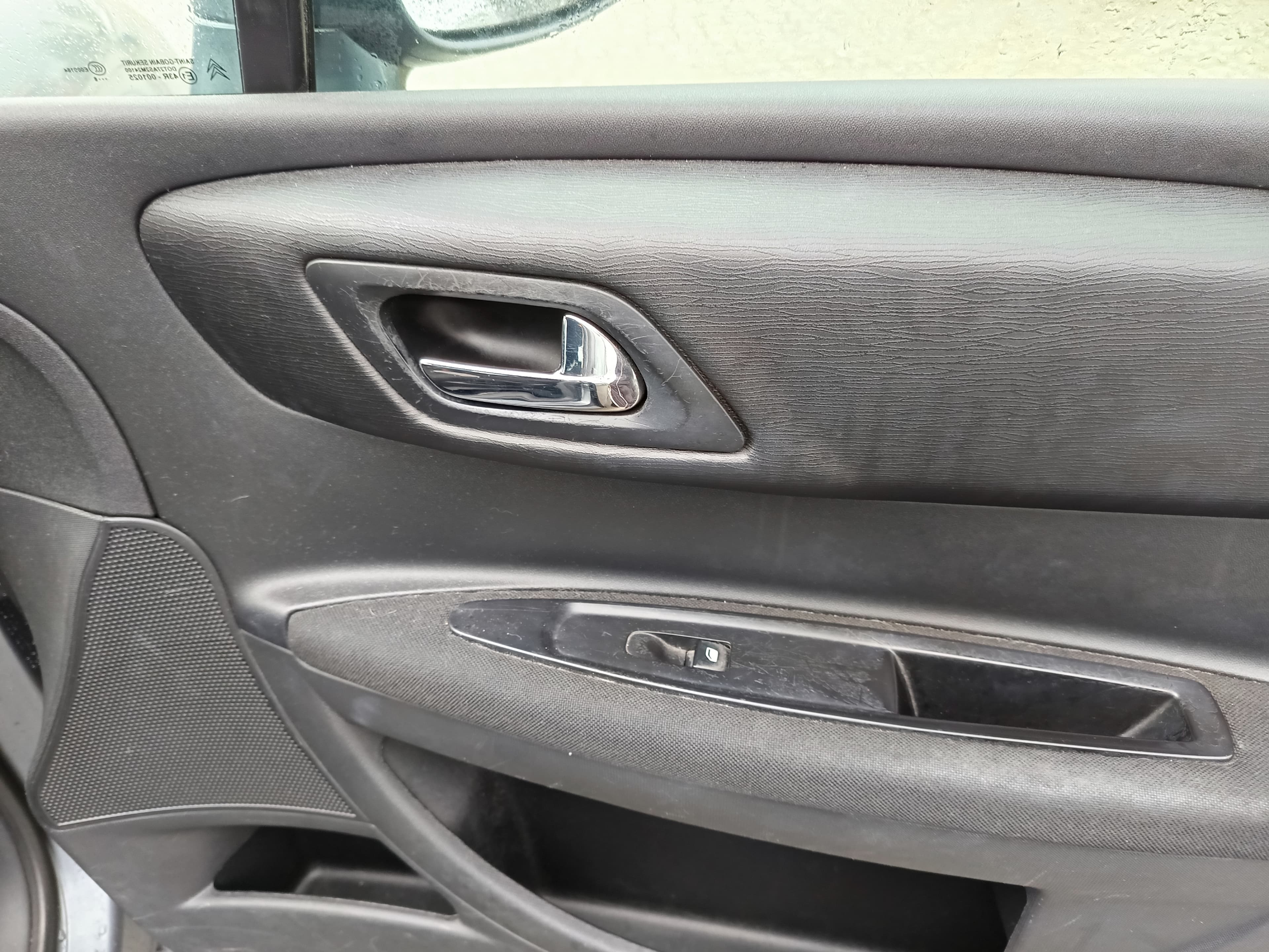 Citroën C4 · Ano 2008 — imagen 26