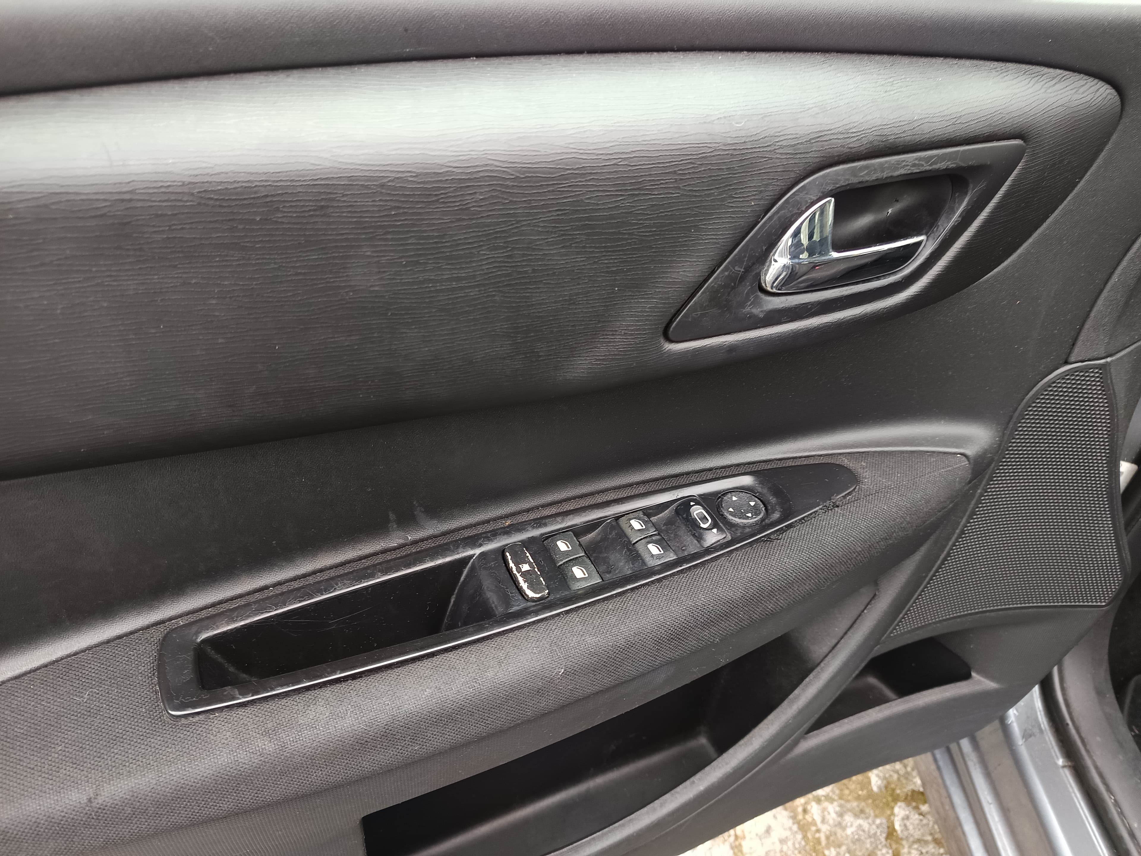 Citroën C4 · Ano 2008 — imagen 32