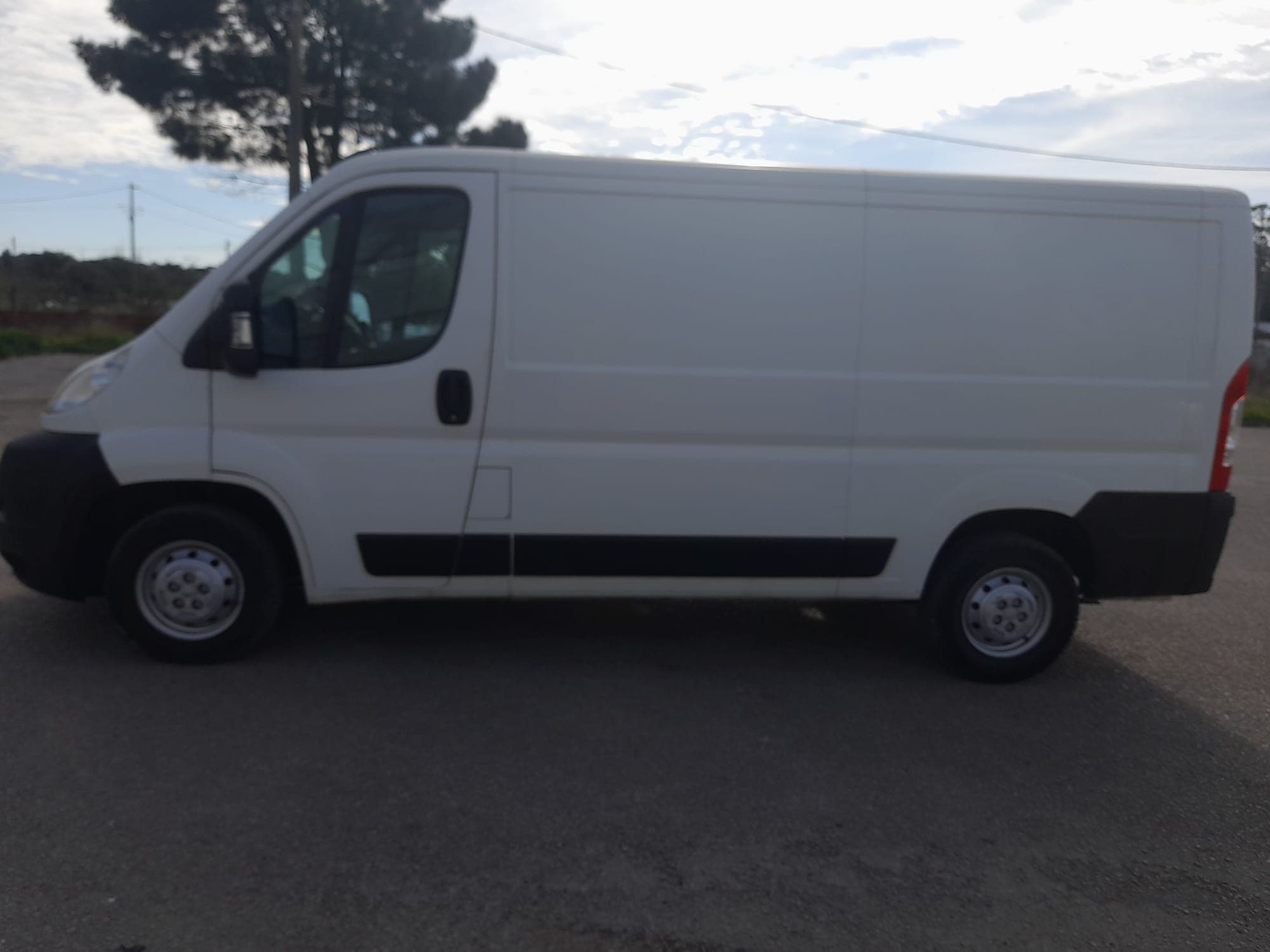 Peugeot Boxer · Ano 2012 — image 7
