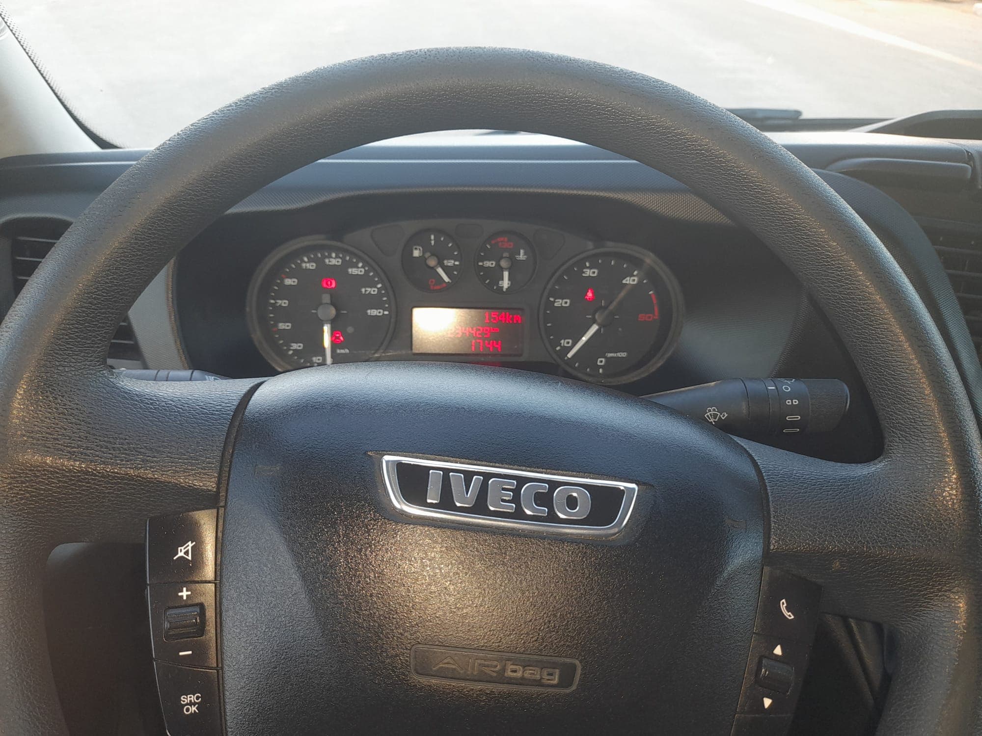 Iveco · Ano 2019 — imagen 6