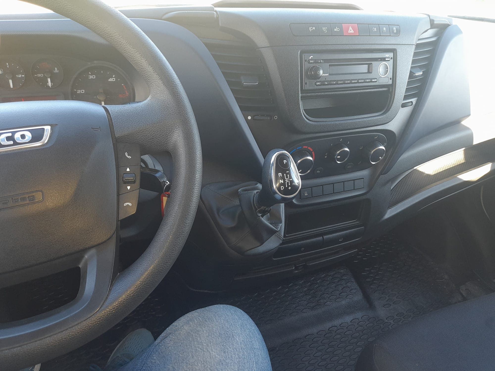 Iveco Daily · Ano 2018 — imagen 8