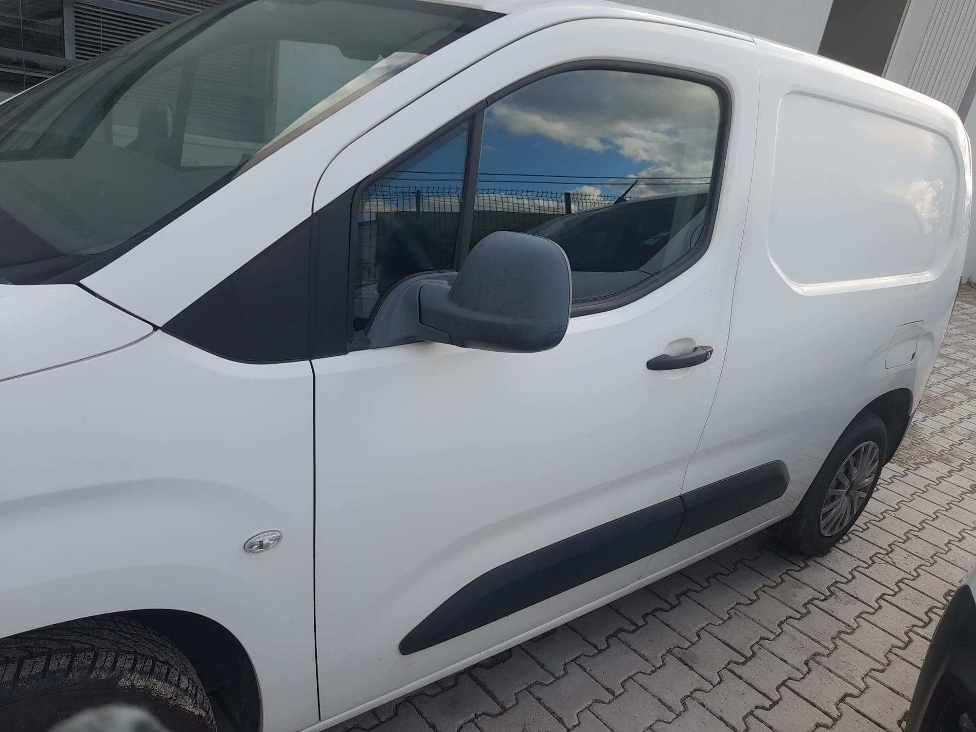 Peugeot Partner · Ano 2019 — imagen 2