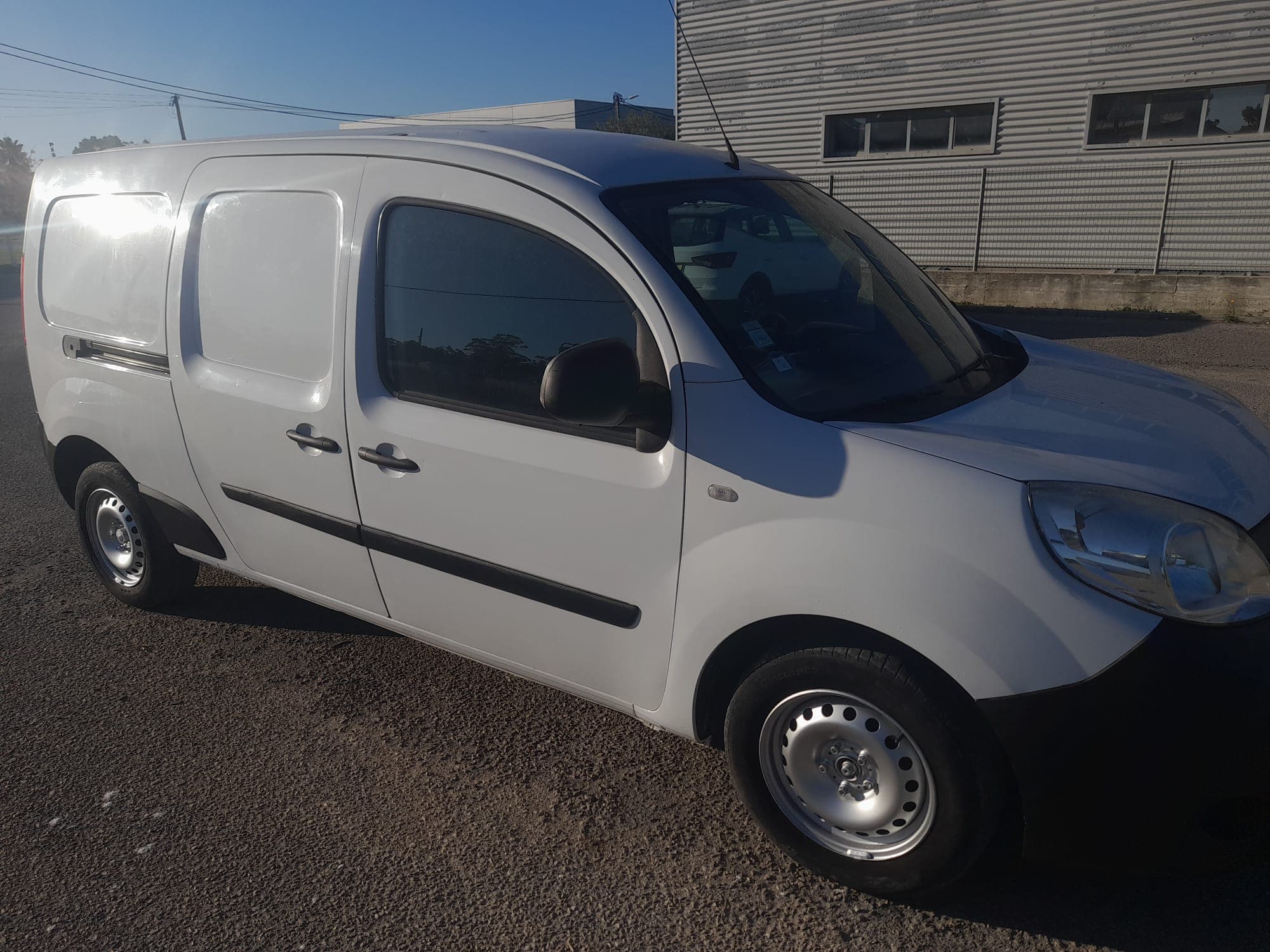 Renault Kangoo · Ano 2018 — imagen 1