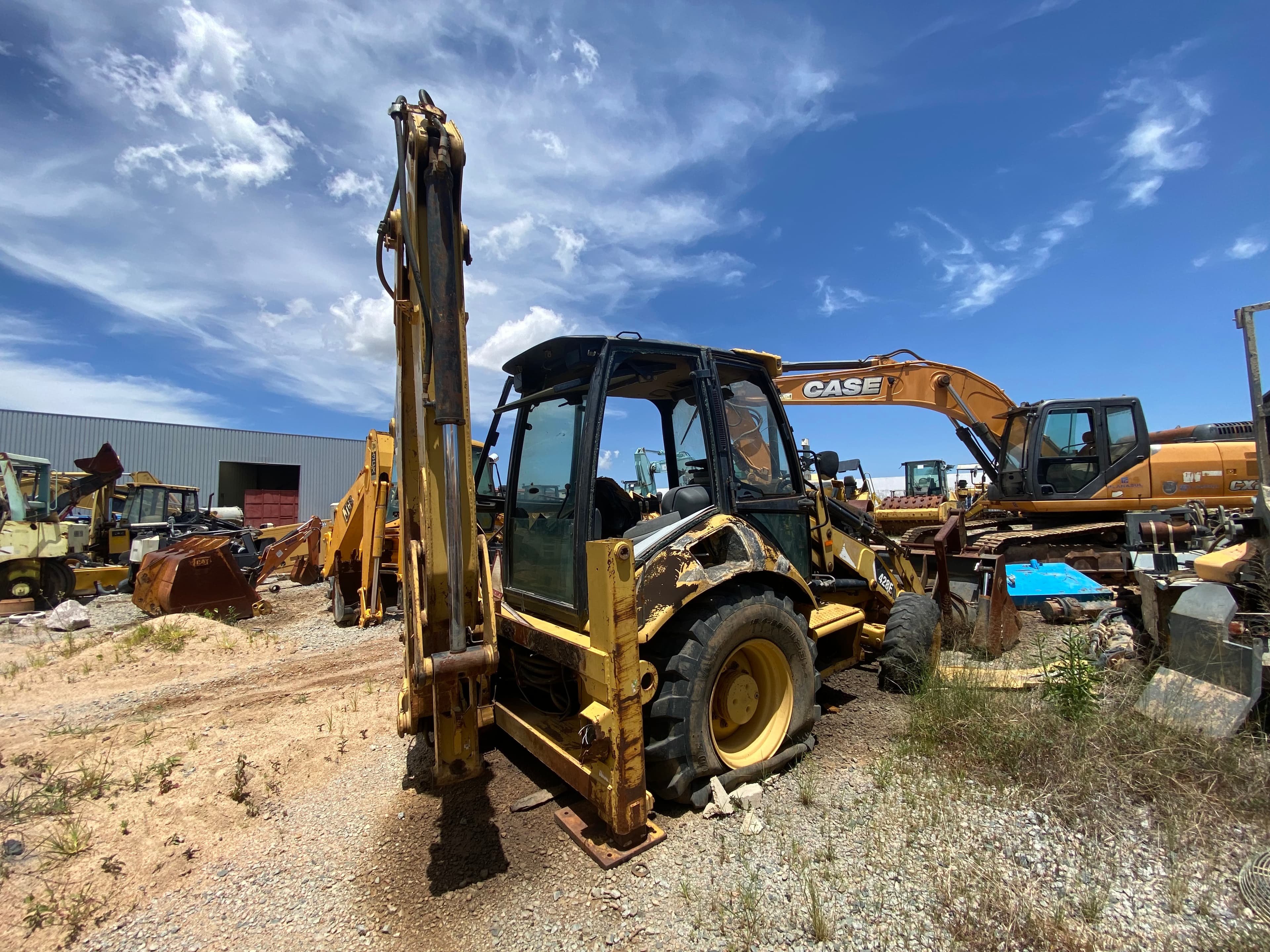 Retroescavadora CATERPILAR 428 E — imagem 8