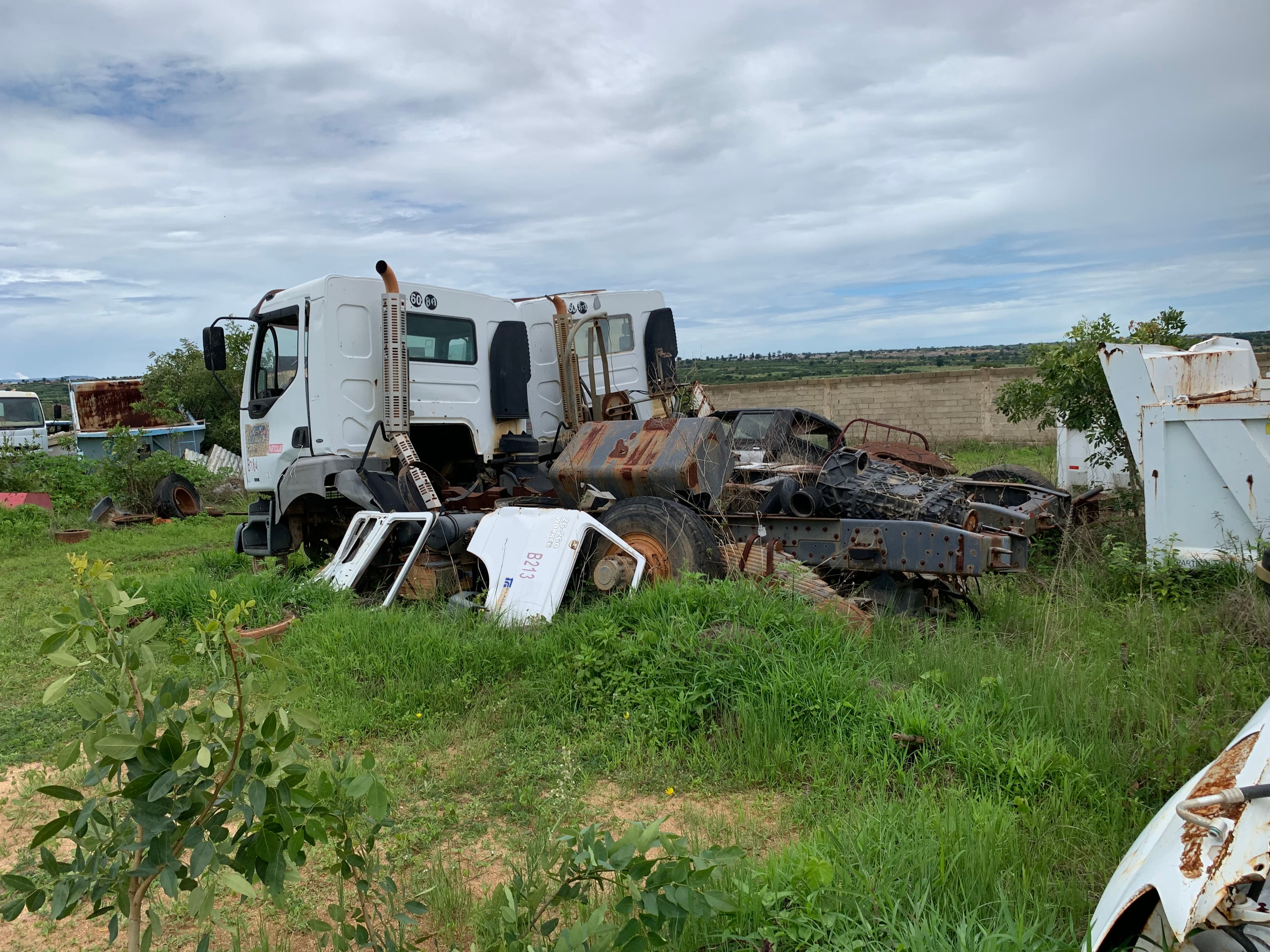 Camião Trator (Cavalo Mecânico) RENAULT 400 Kerax — imagen 3