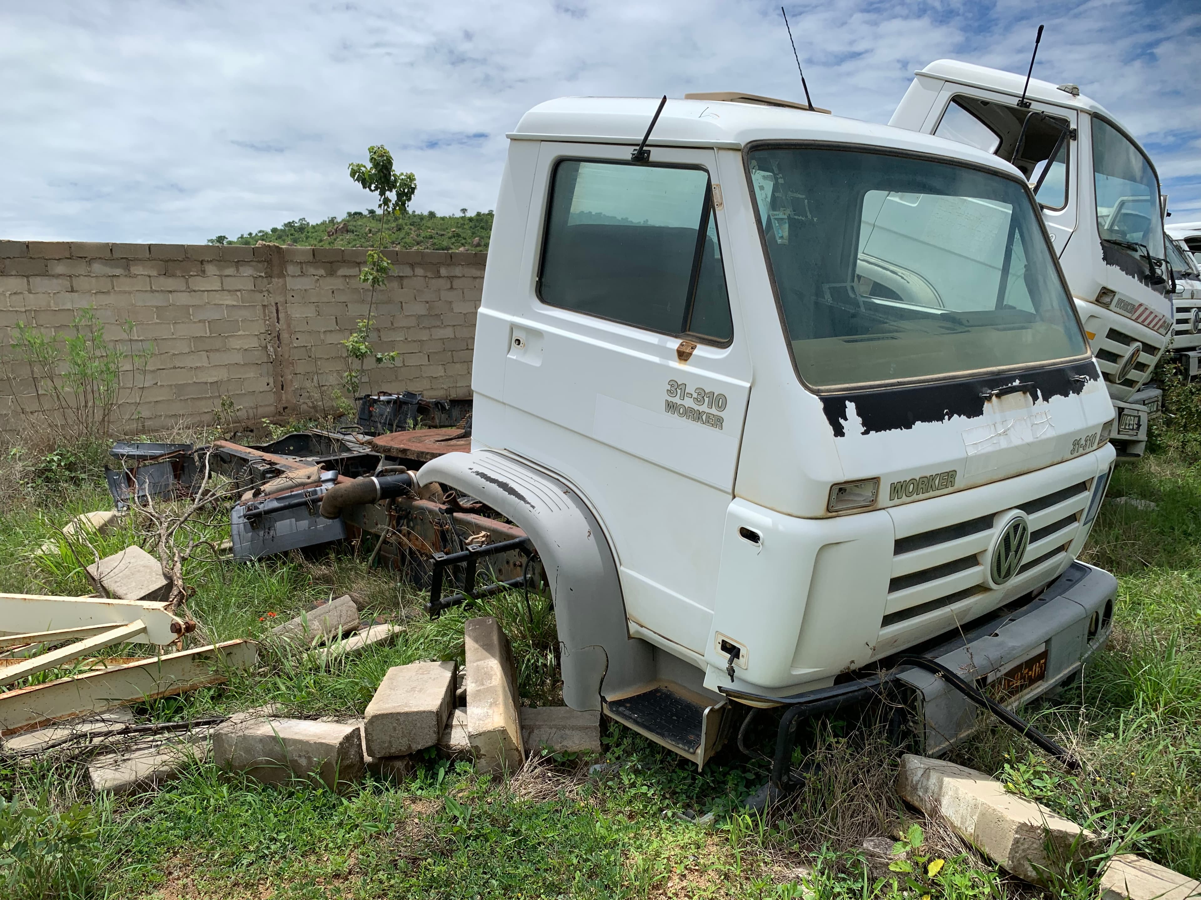 Camião Trator (Cavalo Mecânico) VOLKSWAGEN Worker 31-310 (5) — imagen 3