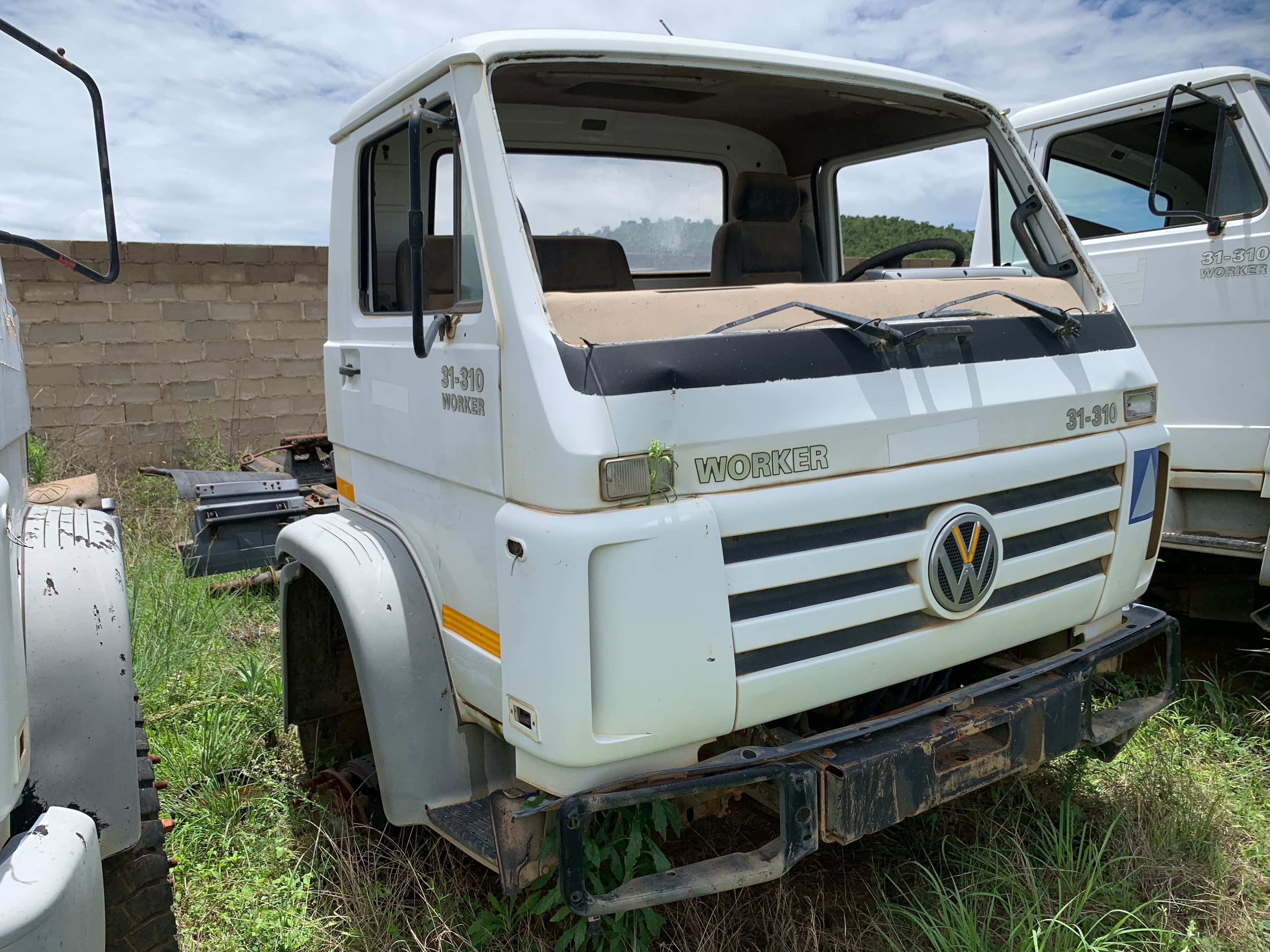 Camião Basculante VOLKSWAGEN Worker 31-310 — image 2