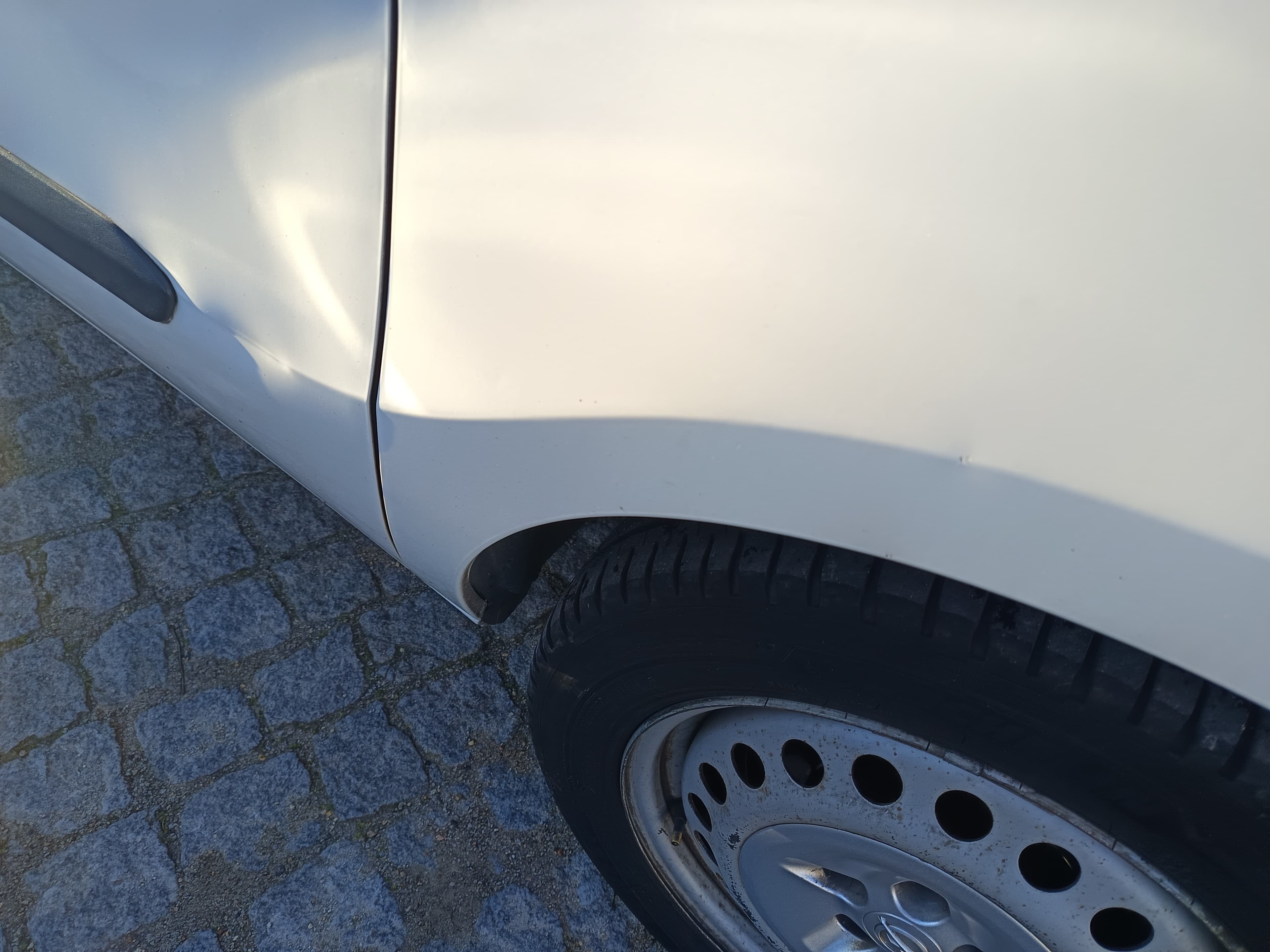 Opel Combo · Ano 2017 — image 8