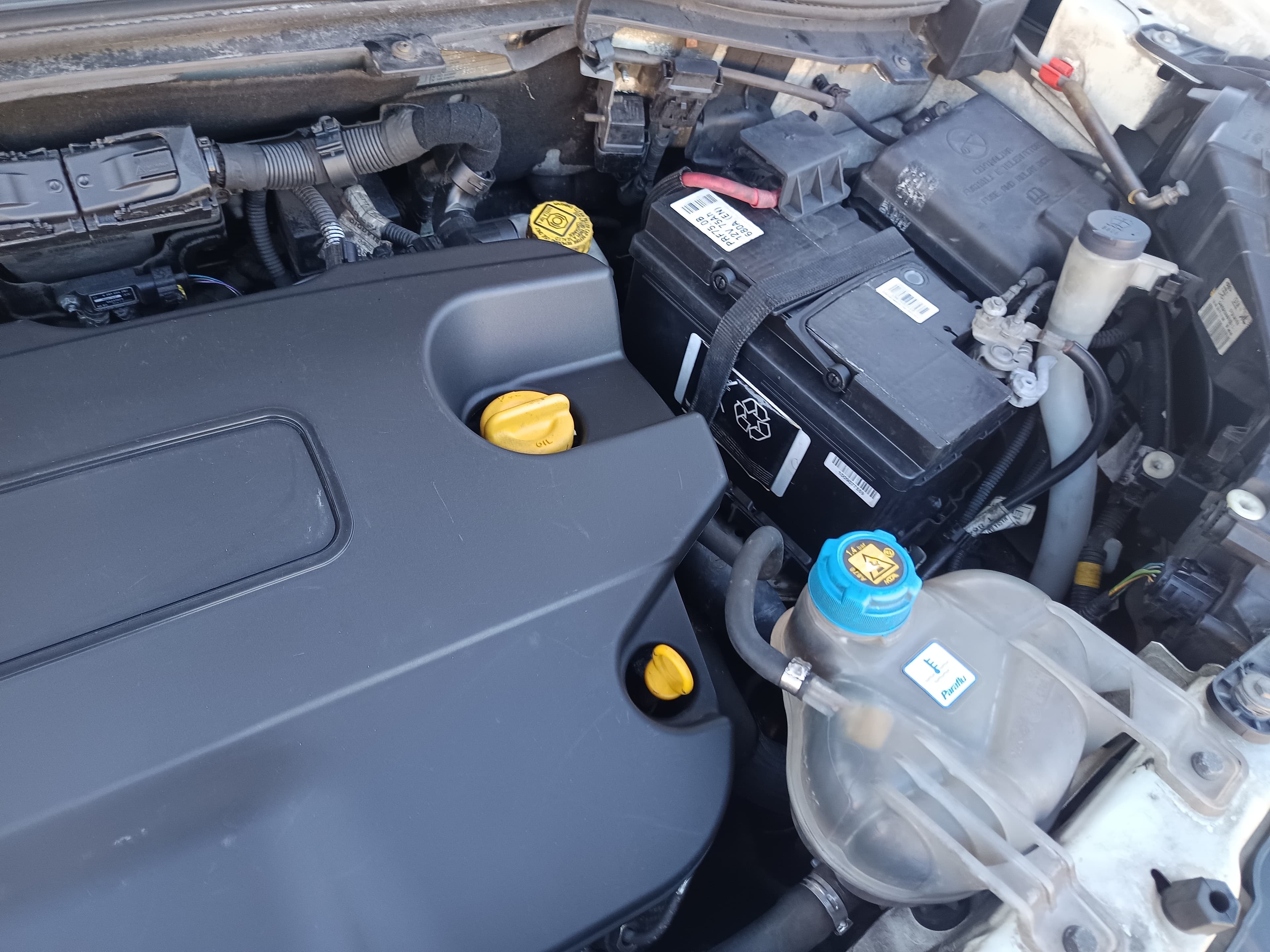 Opel Combo · Ano 2017 — image 20