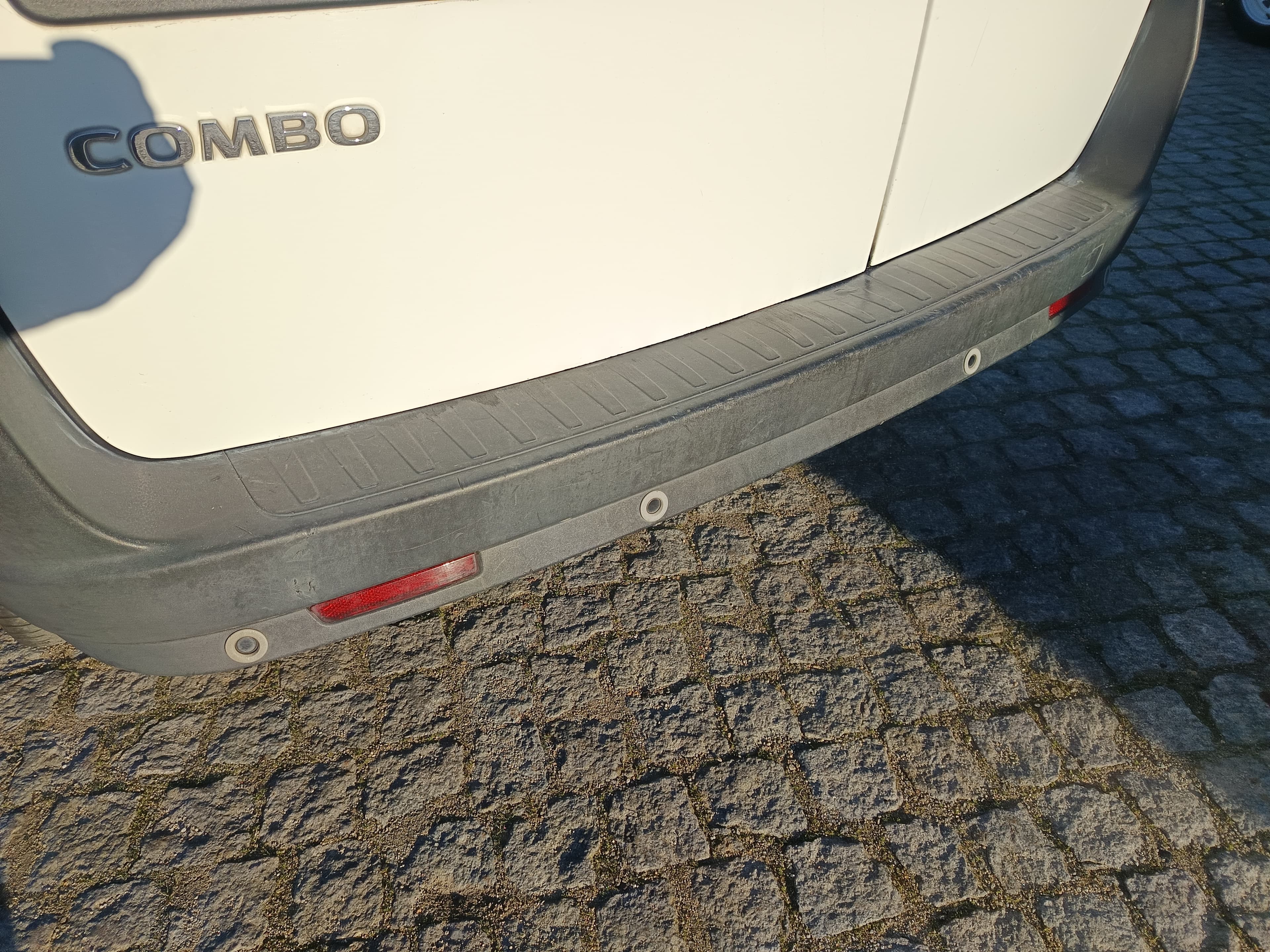 Opel Combo · Ano 2017 — image 10