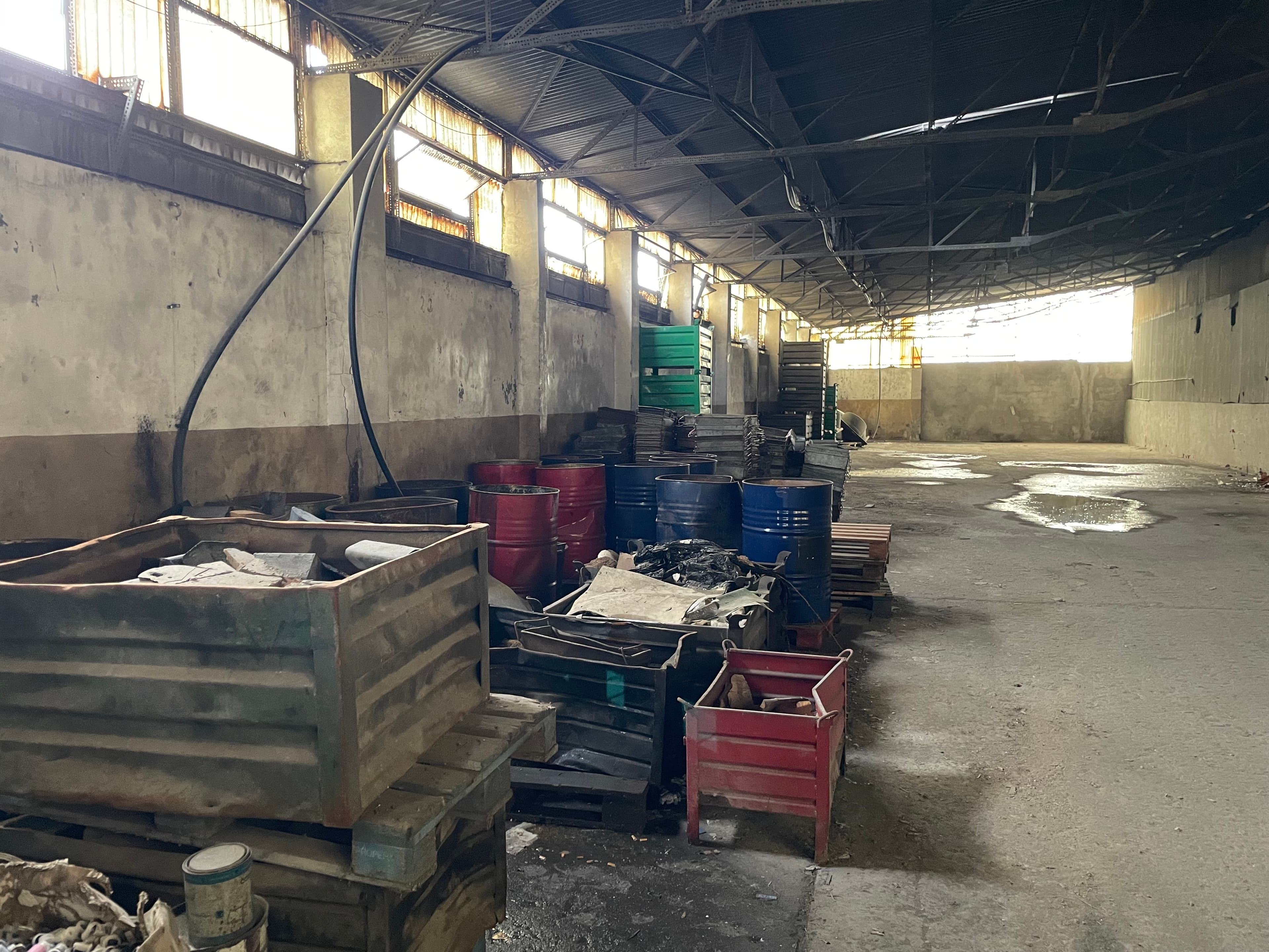 Bidons, Cestos, Caixas em Ferro — image 2