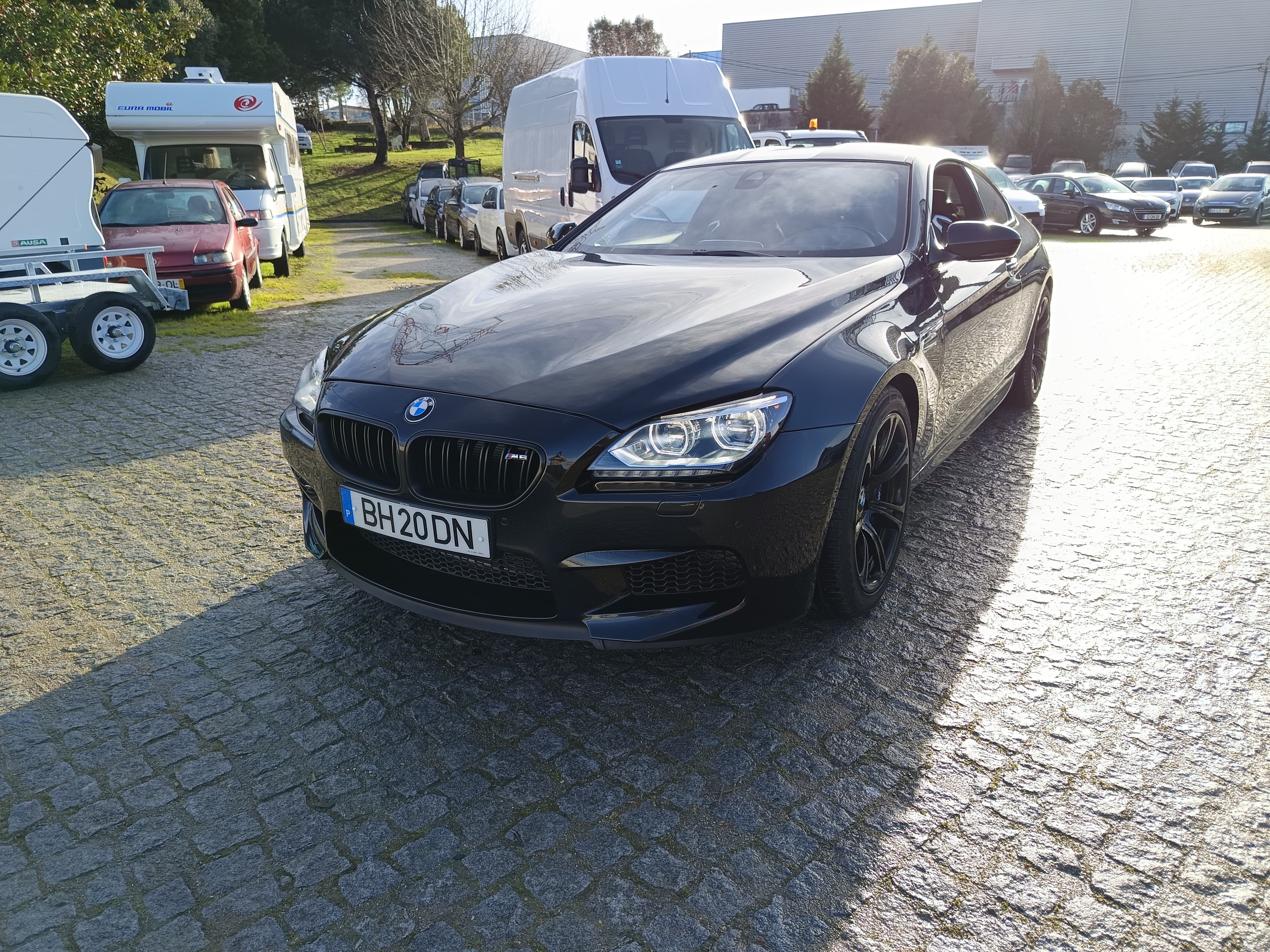 BMW M6 · Ano 2012 — image 1