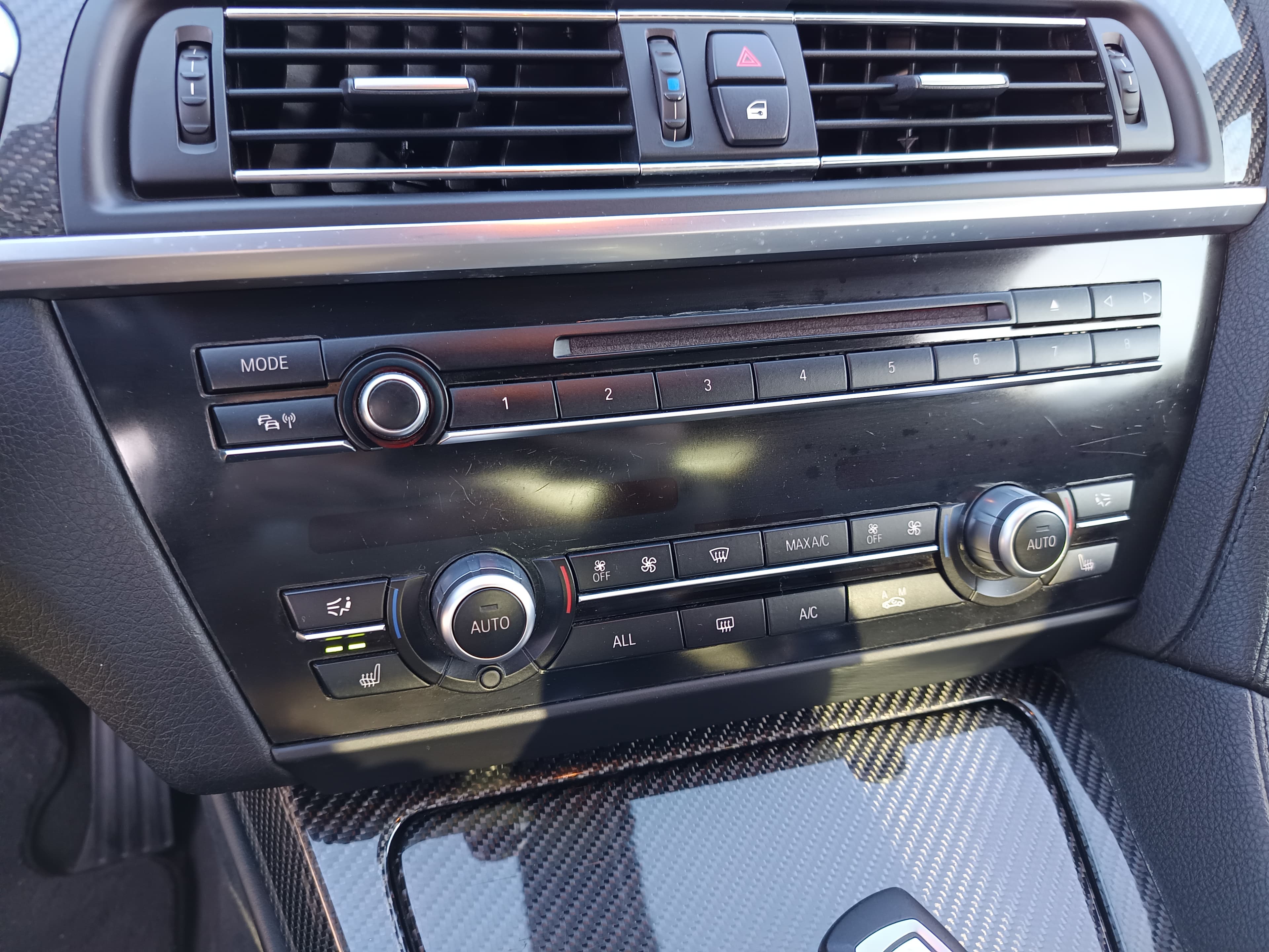 BMW M6 · Ano 2012 — image 36