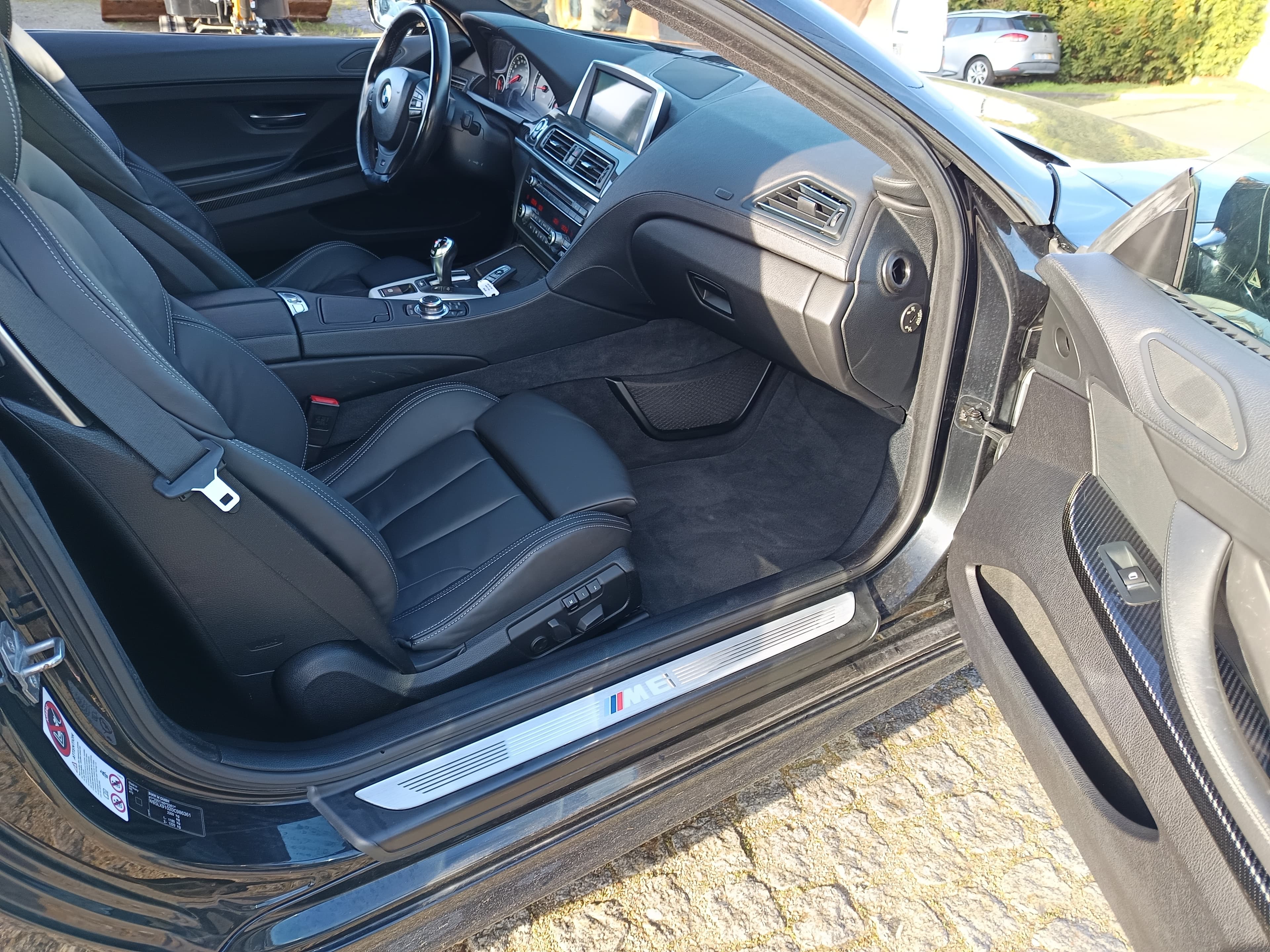 BMW M6 · Ano 2012 — image 20