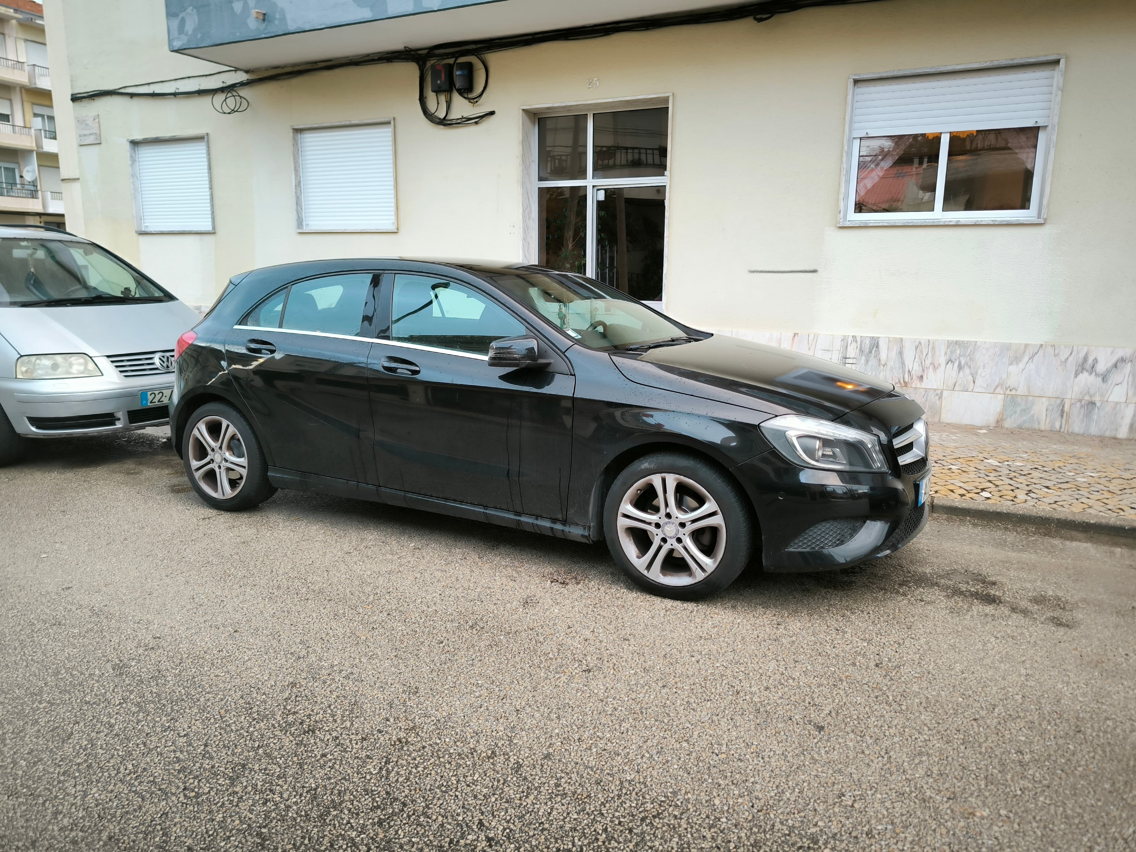Mercedes-Benz A 180 CDI 1.5 · Ano 2015 — imagen 3