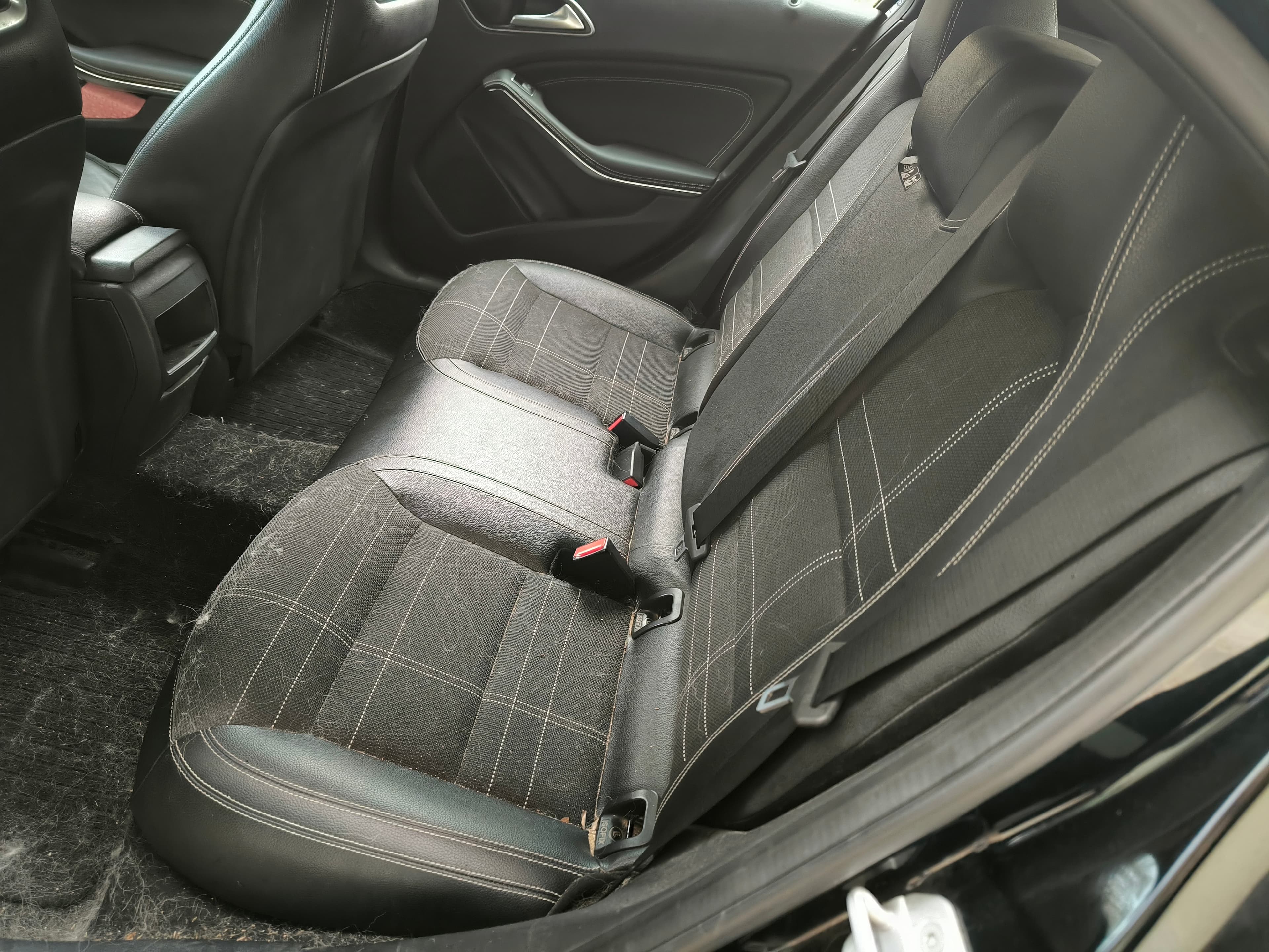 Mercedes-Benz A 180 CDI 1.5 · Ano 2015 — imagen 18
