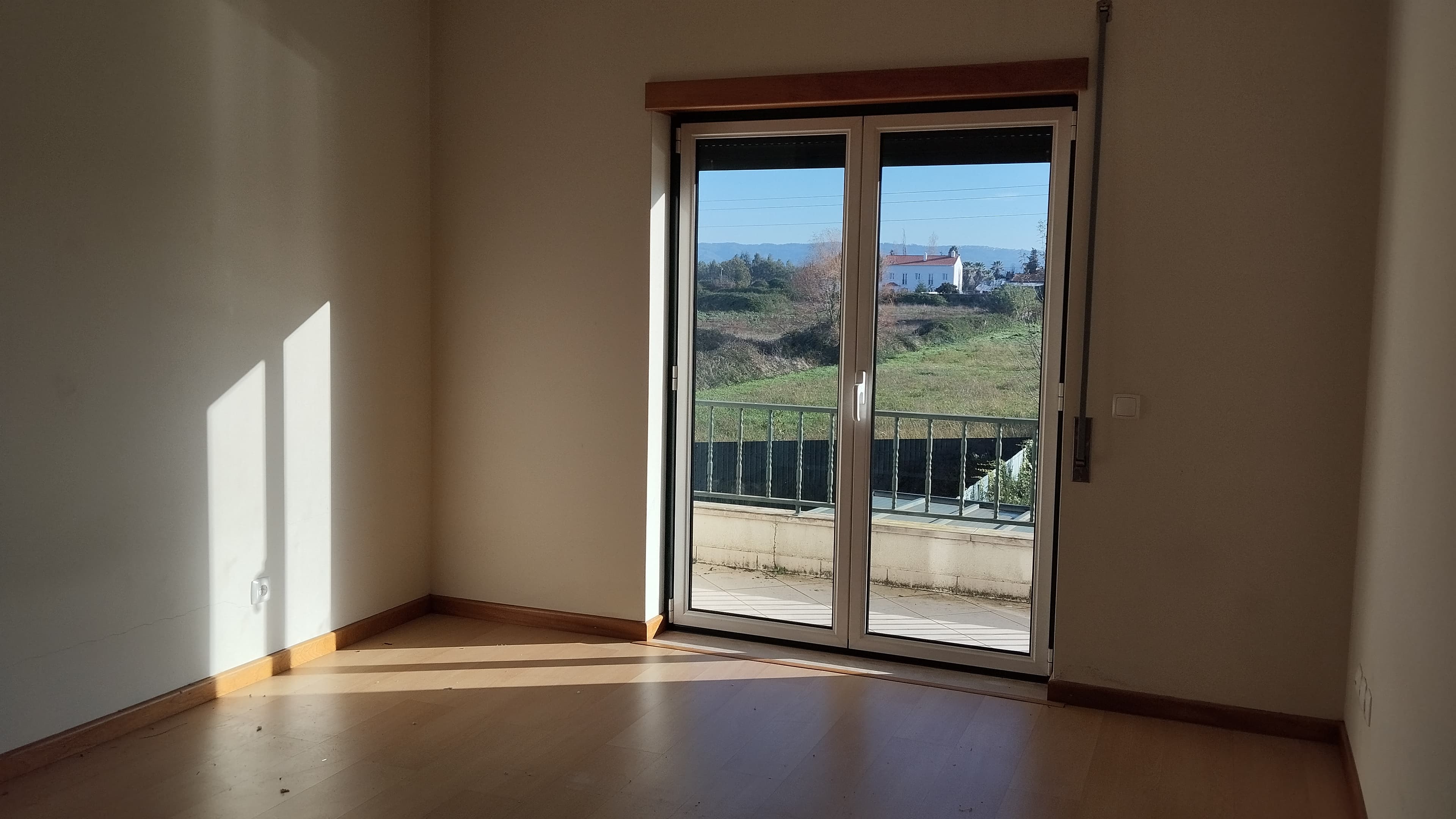 Moradia V3 · Coimbra — image 18