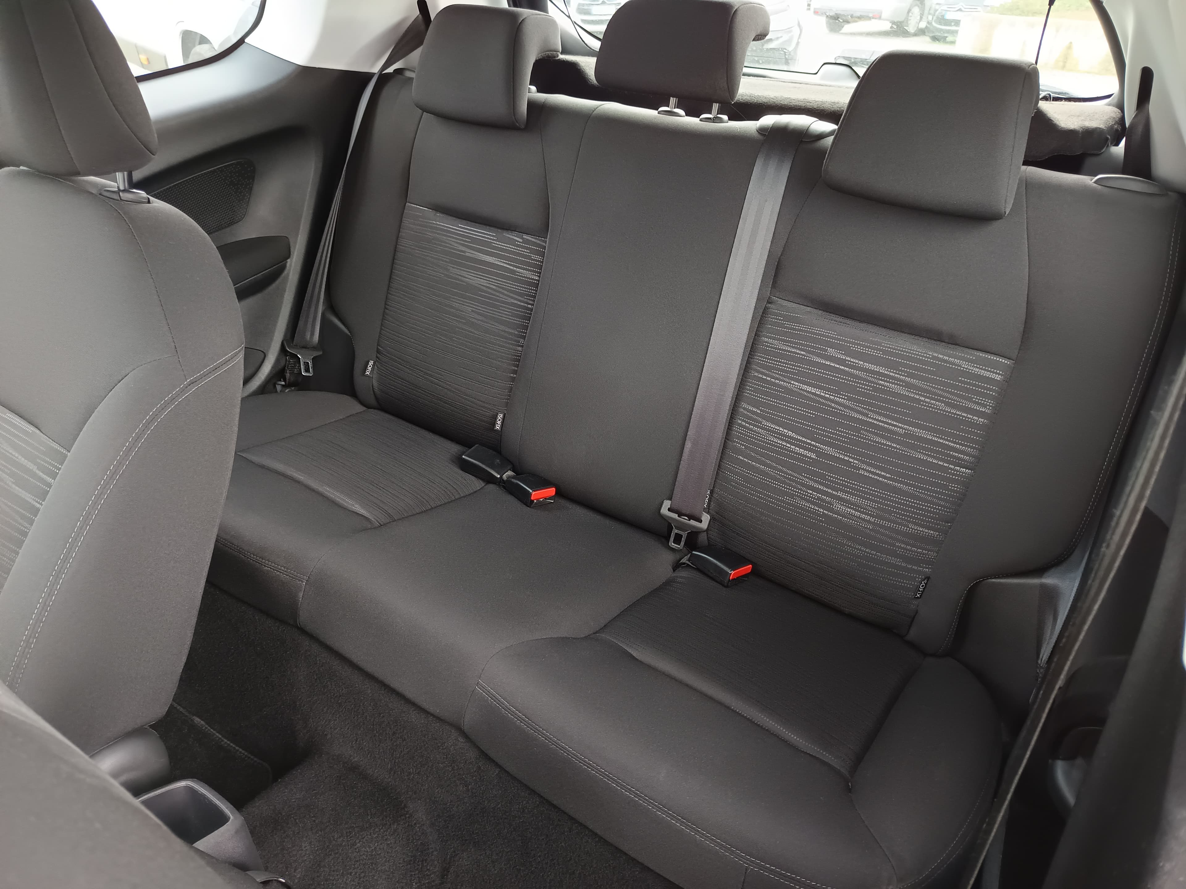Peugeot 208 · Ano 2012 — image 22