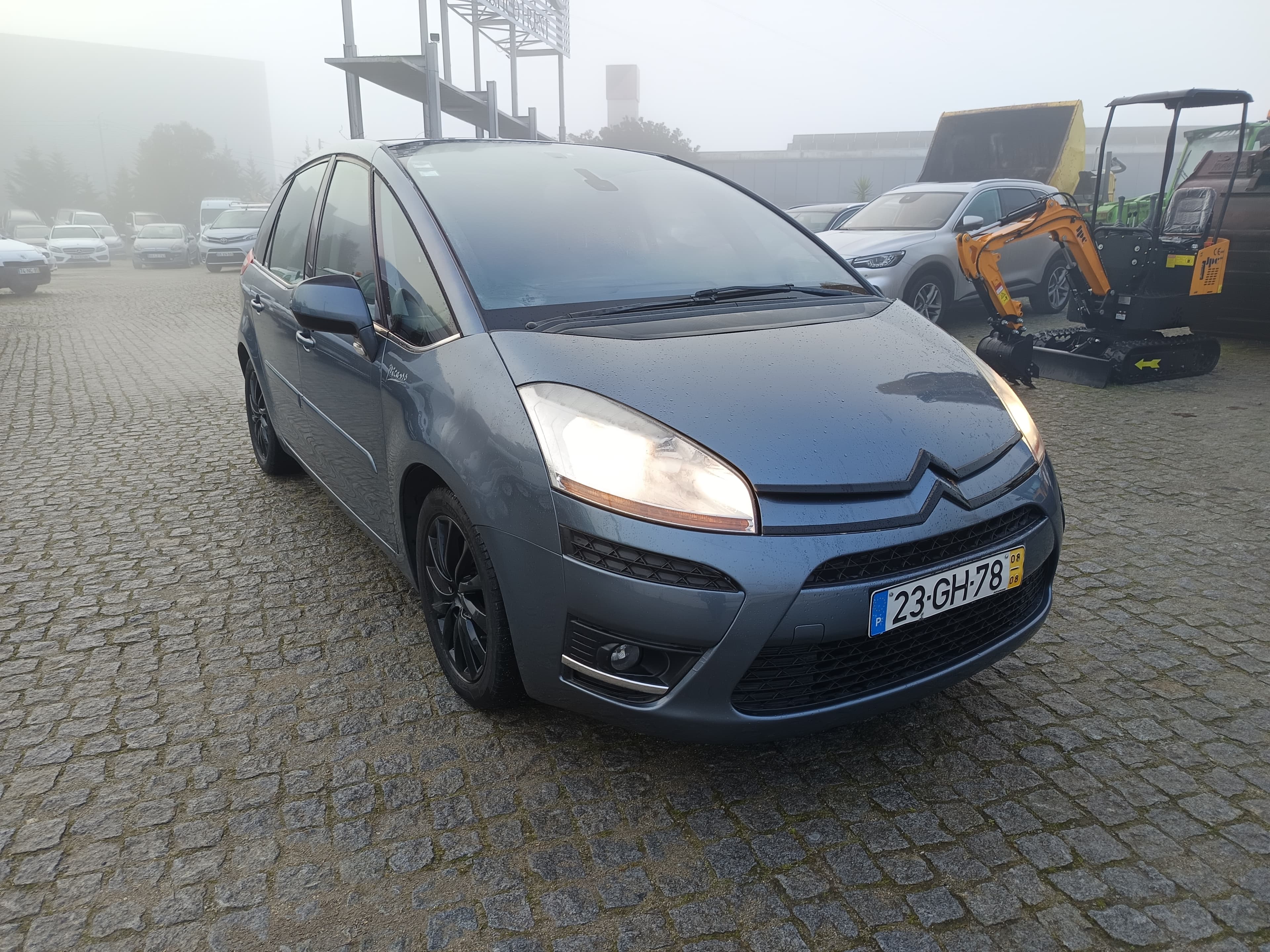 Citröen C4 Picasso · Ano 2008 — imagen 3