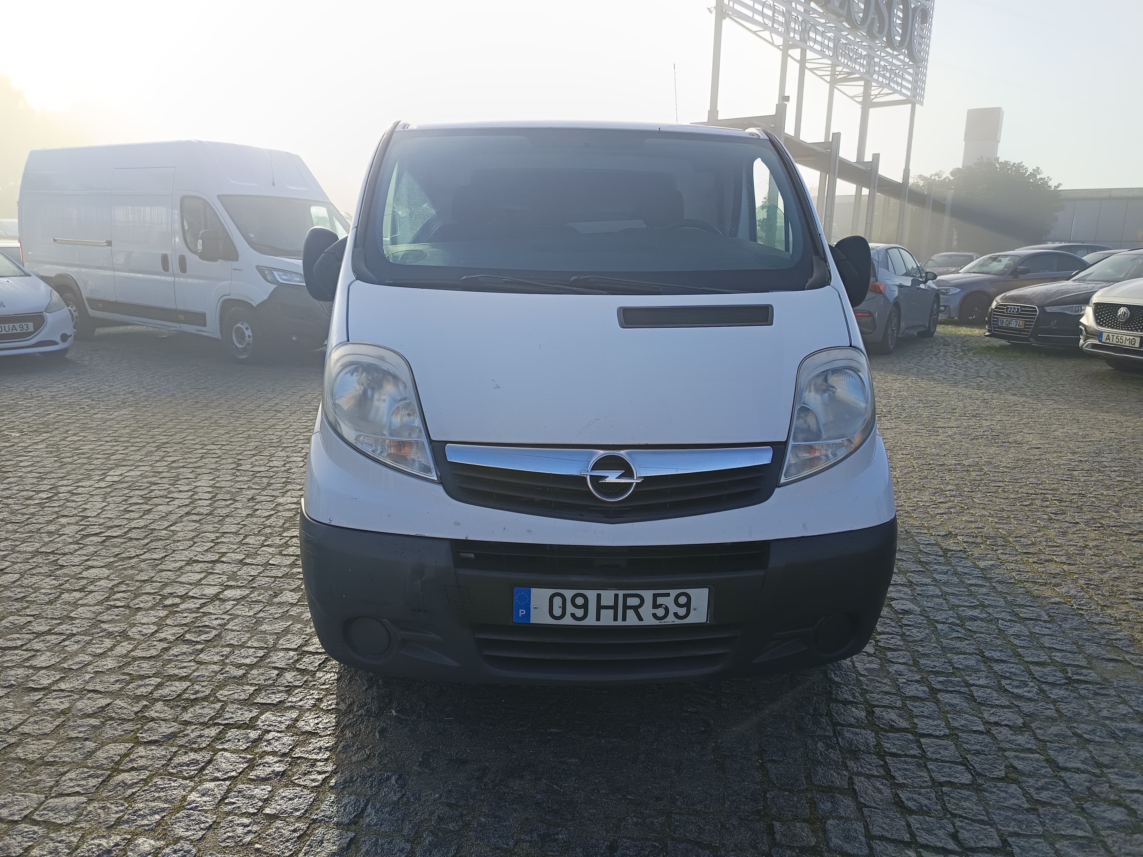 Opel Vivaro · Ano 2009 — imagen 3