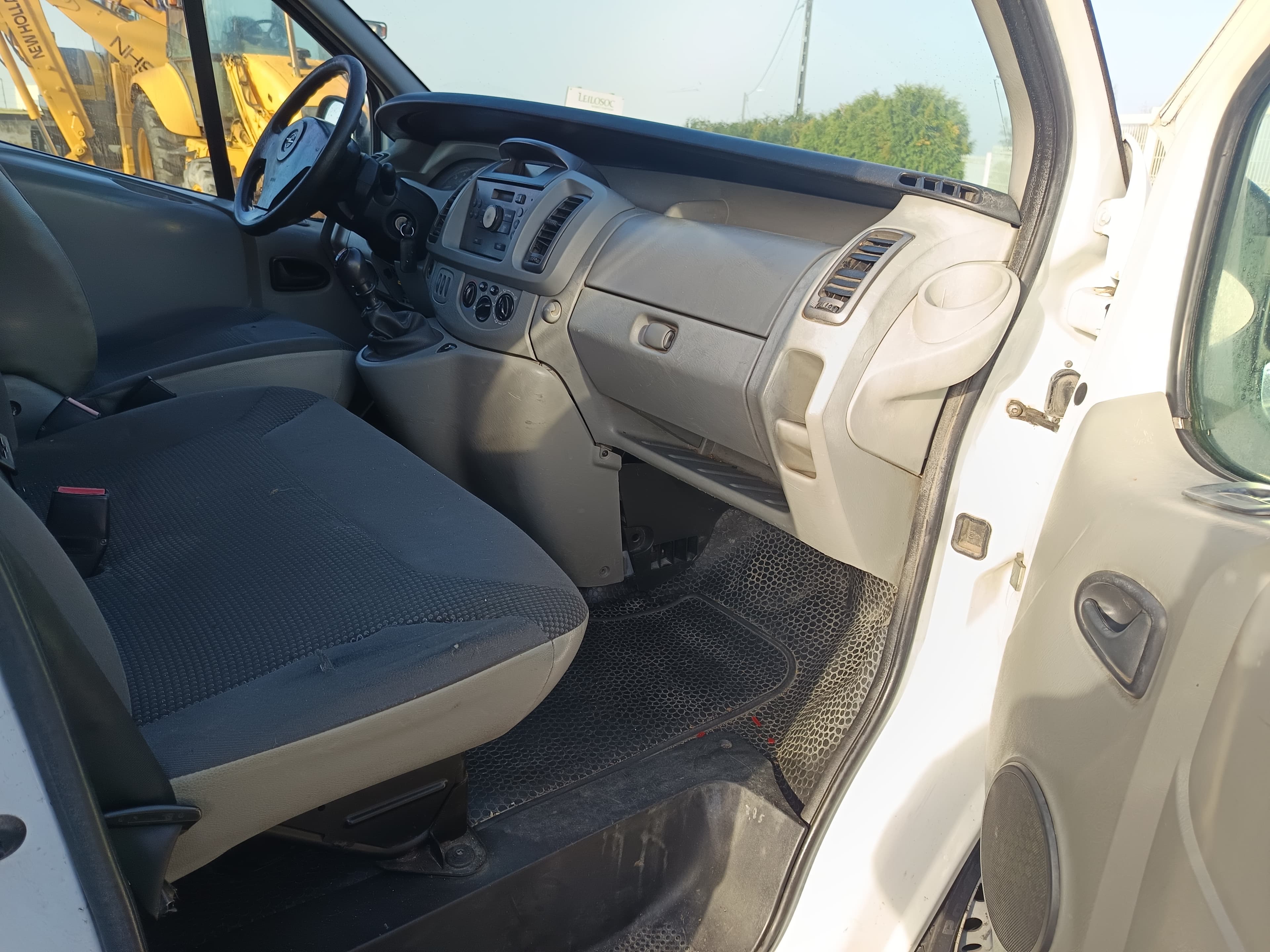 Opel Vivaro · Ano 2009 — imagen 22