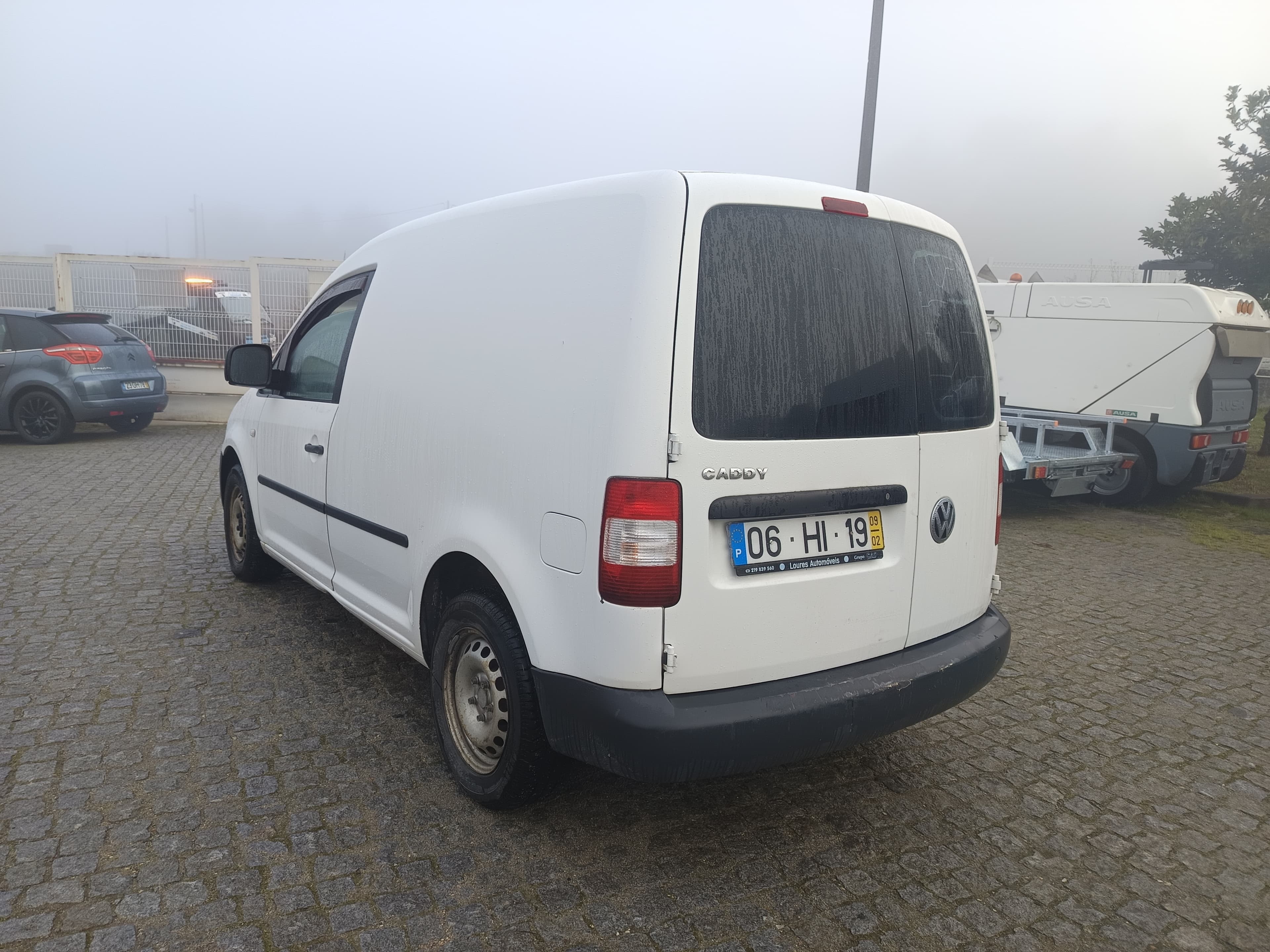 Volkswagen Caddy · Ano 2009 — imagen 6