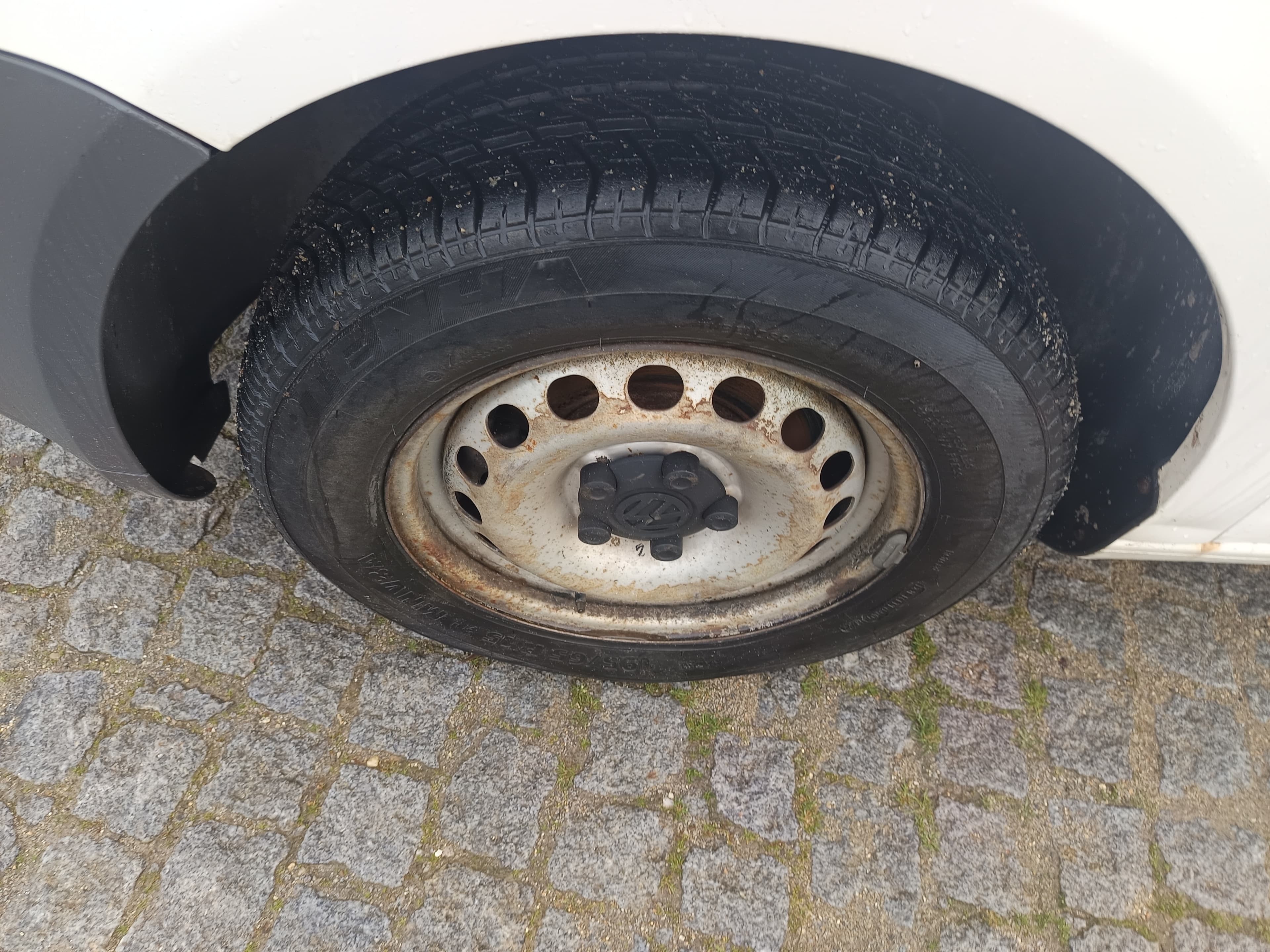 Volkswagen Caddy · Ano 2009 — imagen 11