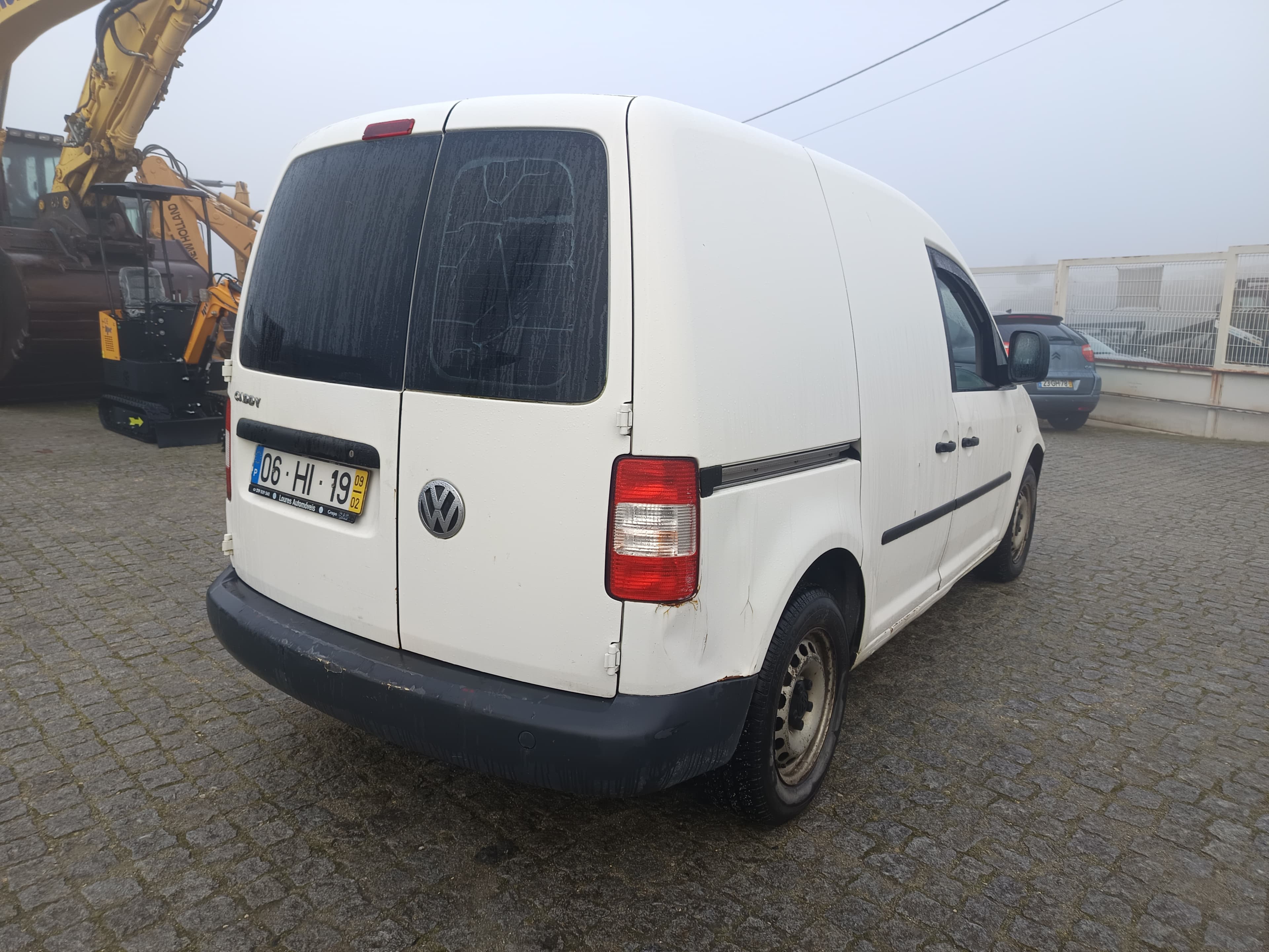 Volkswagen Caddy · Ano 2009 — imagen 4
