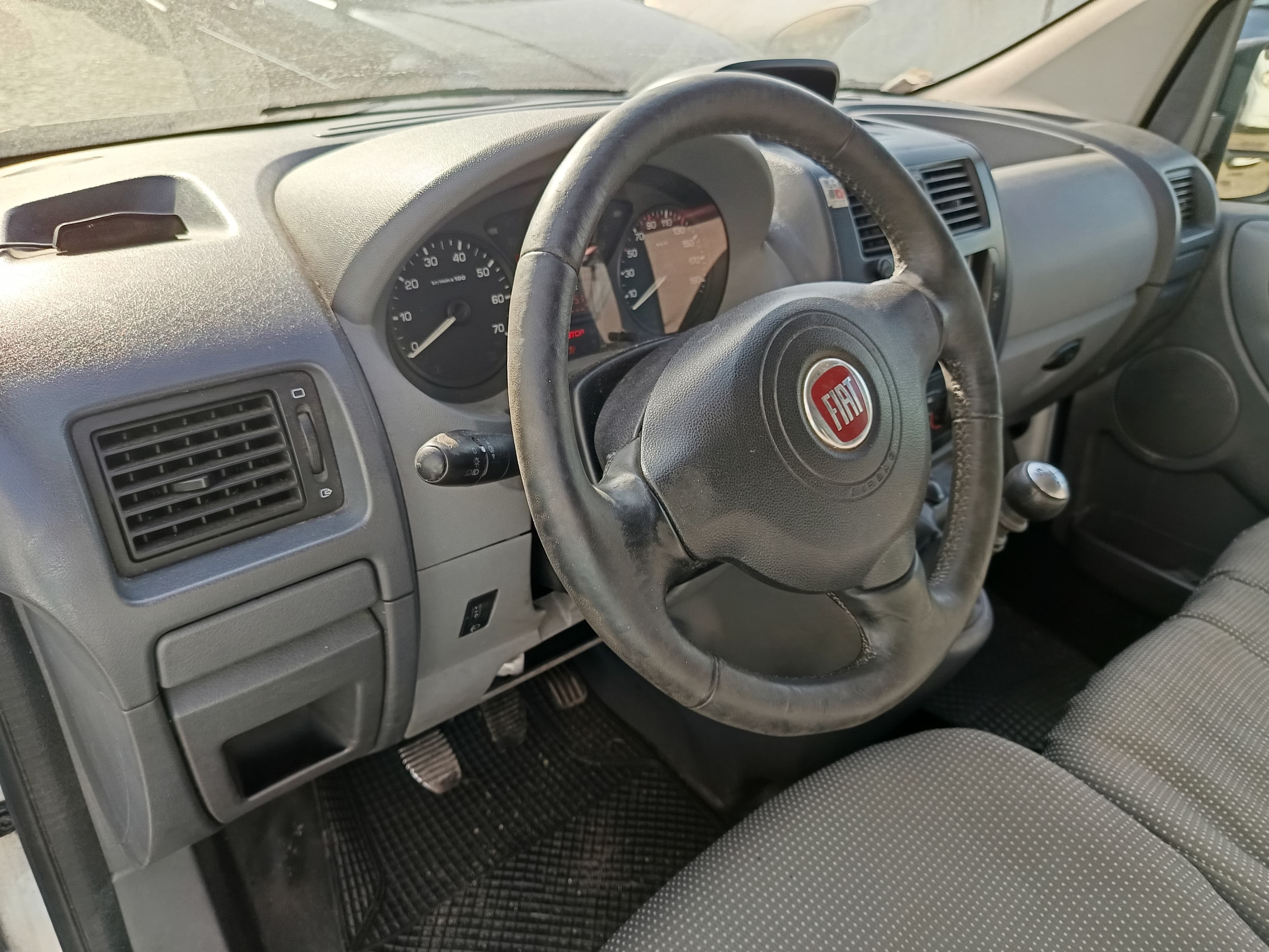 Fiat Scudo · Ano 2010 — image 29