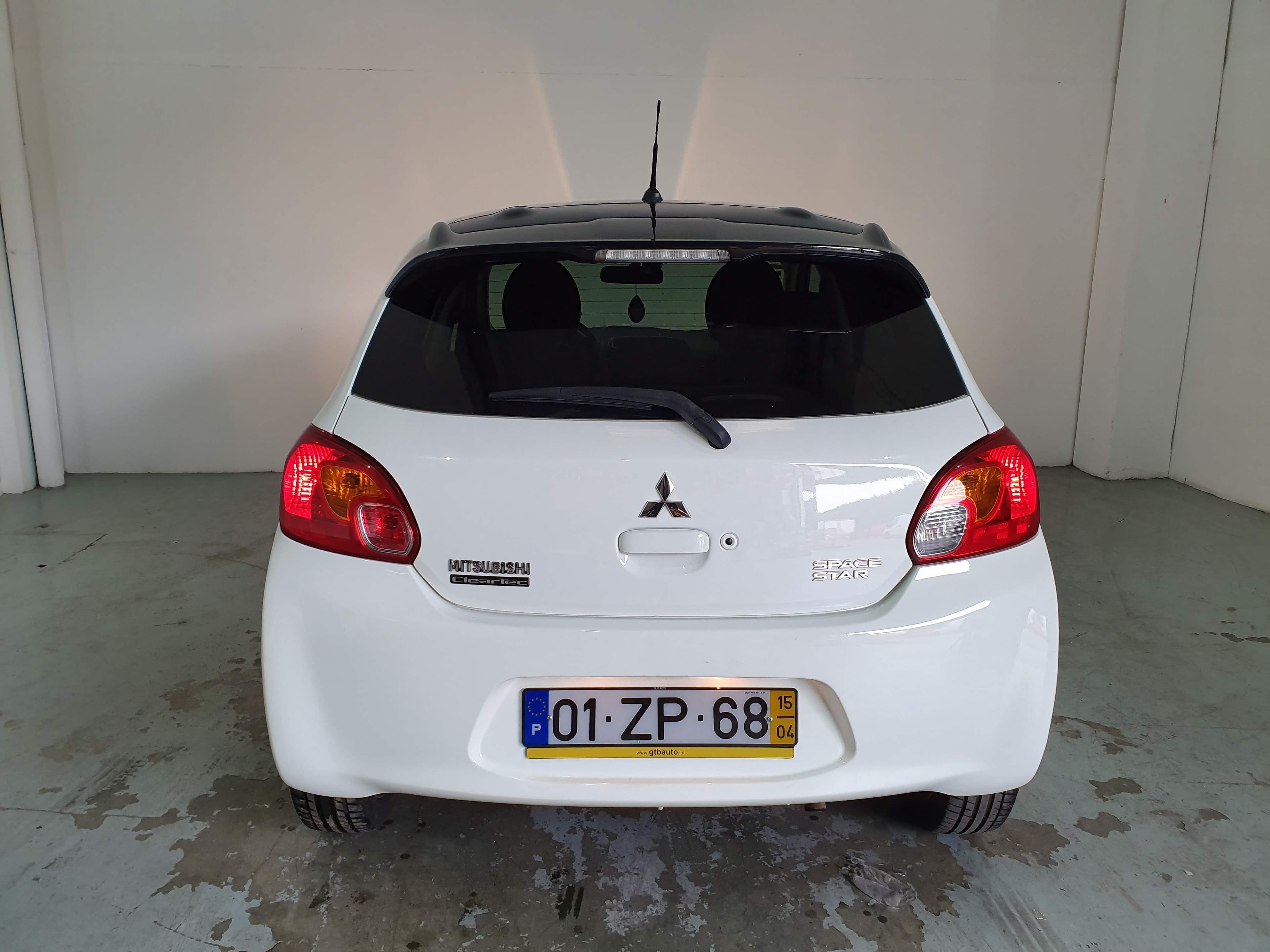 Mitsubishi Space Star · Ano 2015 — imagen 5