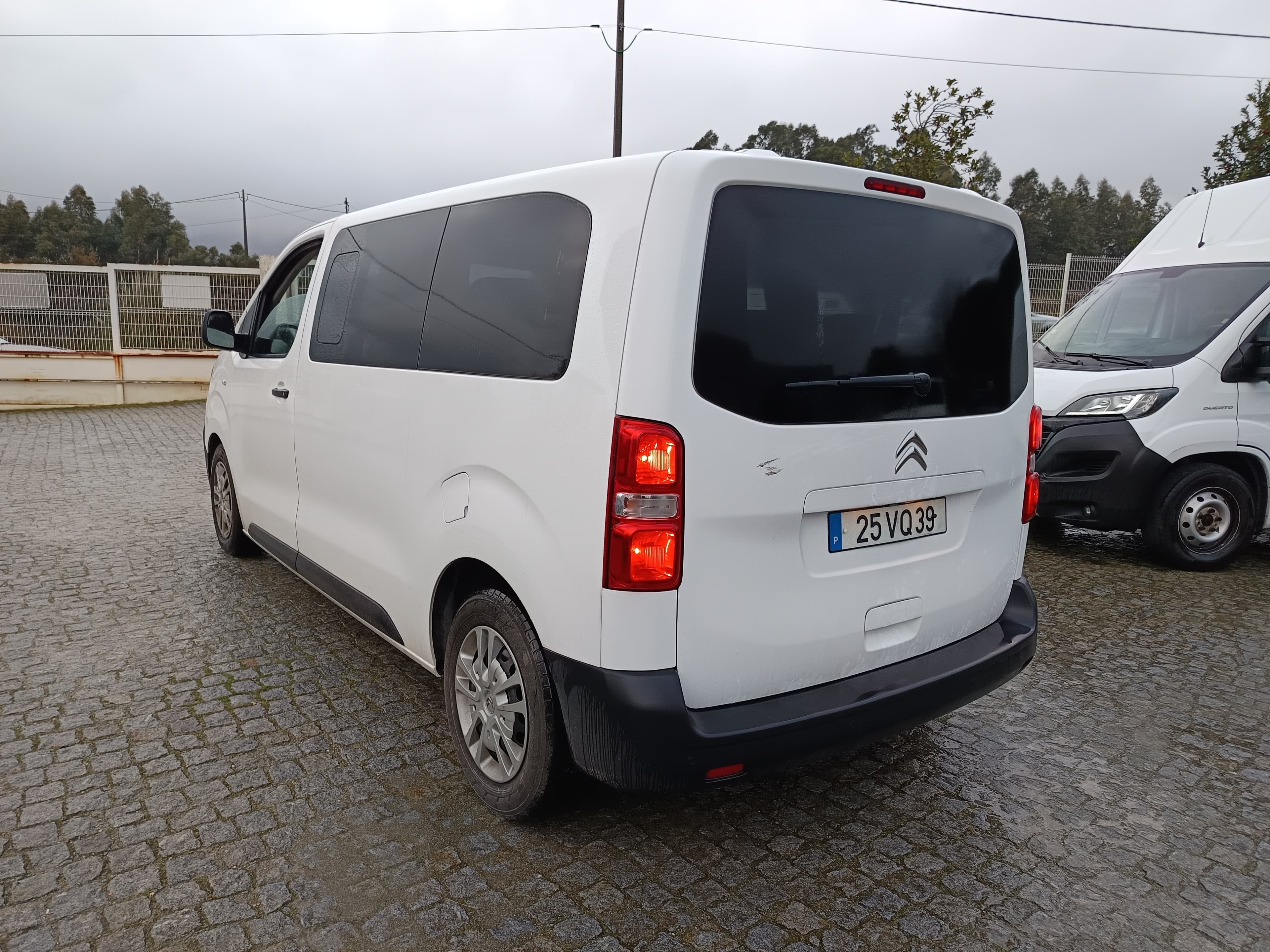 Citroën Jumpy Space Tourer · Ano 2018 — image 6