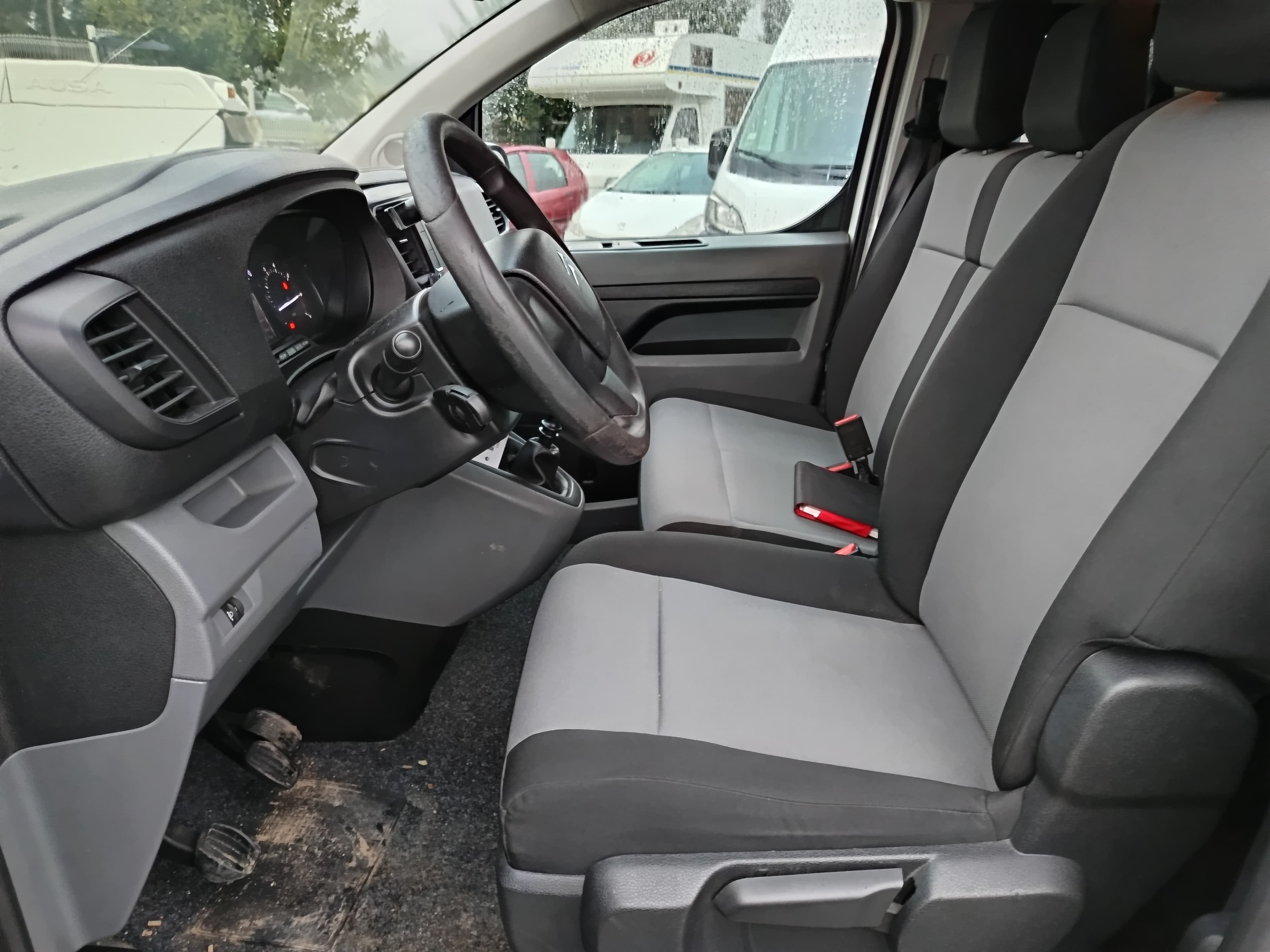 Citroën Jumpy Space Tourer · Ano 2018 — image 26