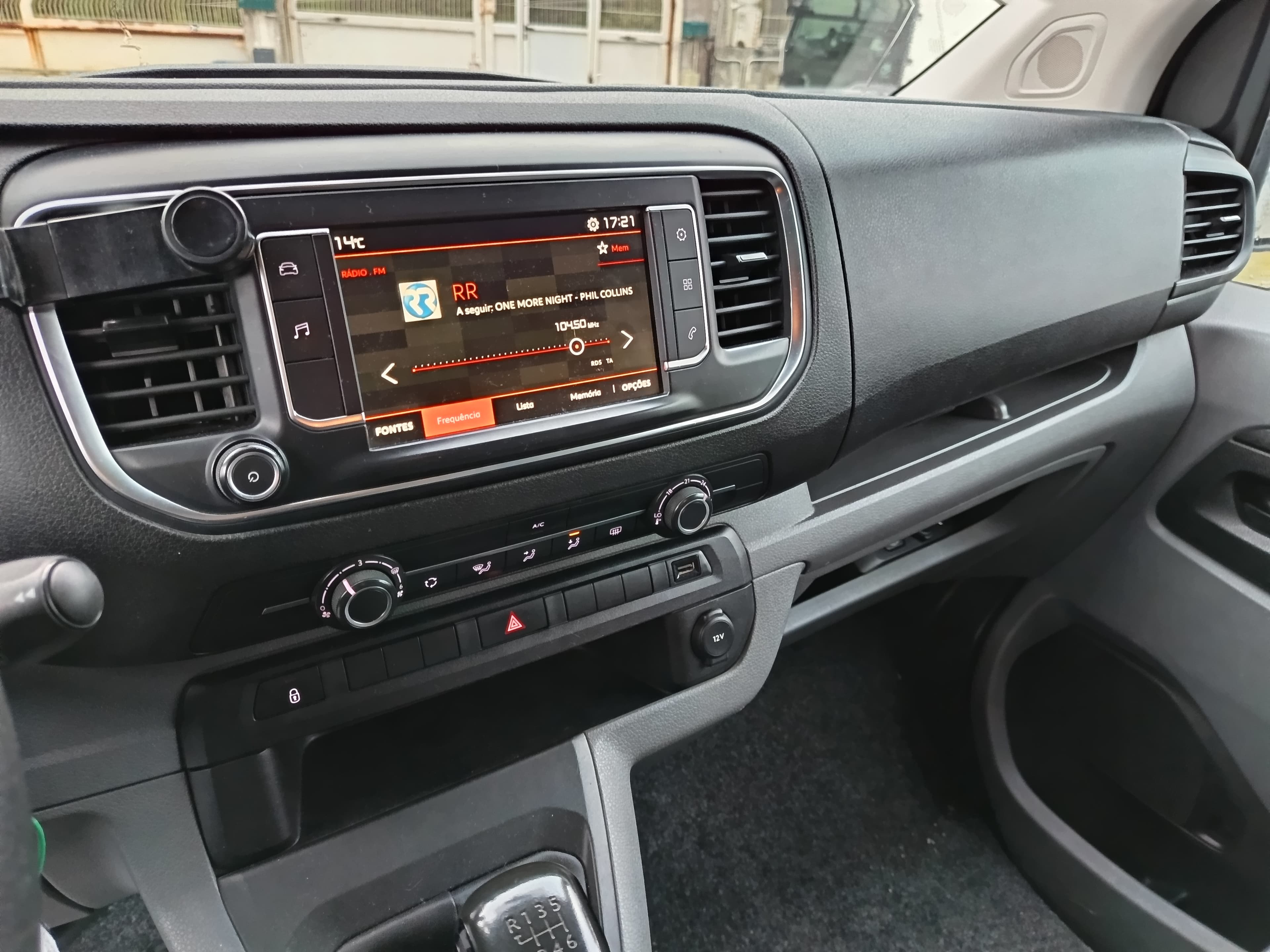 Citroën Jumpy Space Tourer · Ano 2018 — image 28