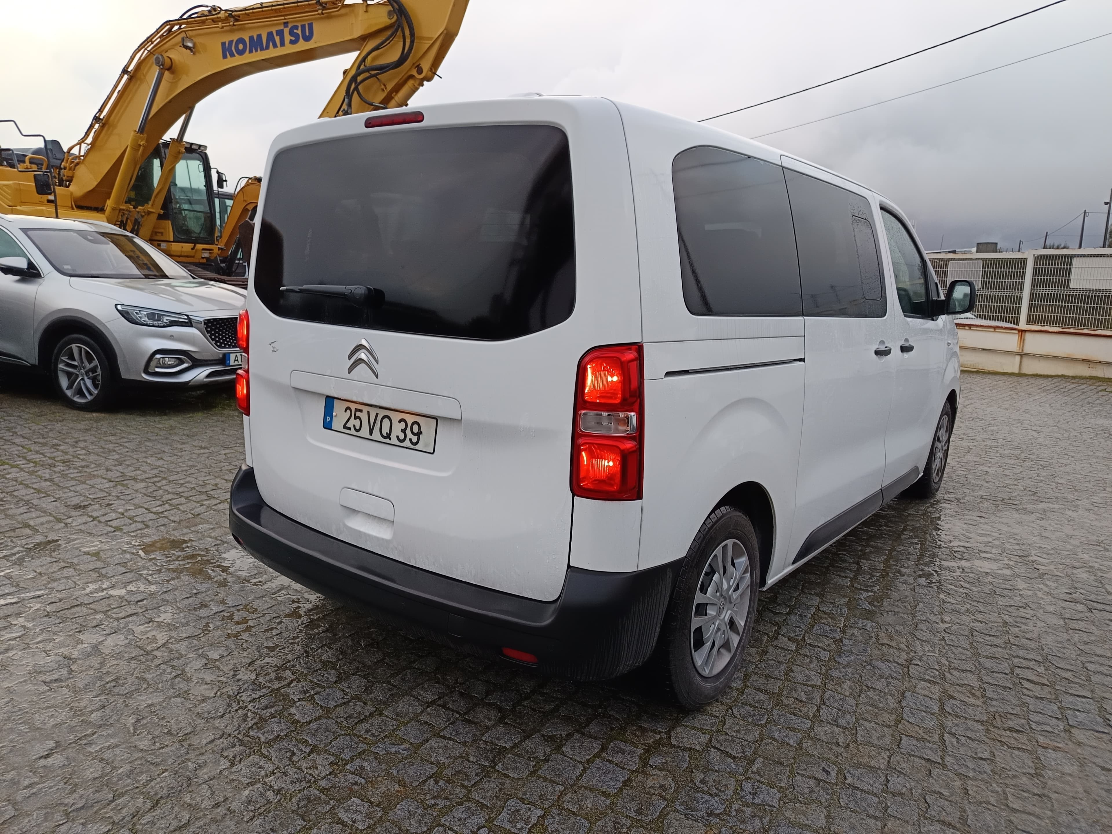 Citroën Jumpy Space Tourer · Ano 2018 — image 4