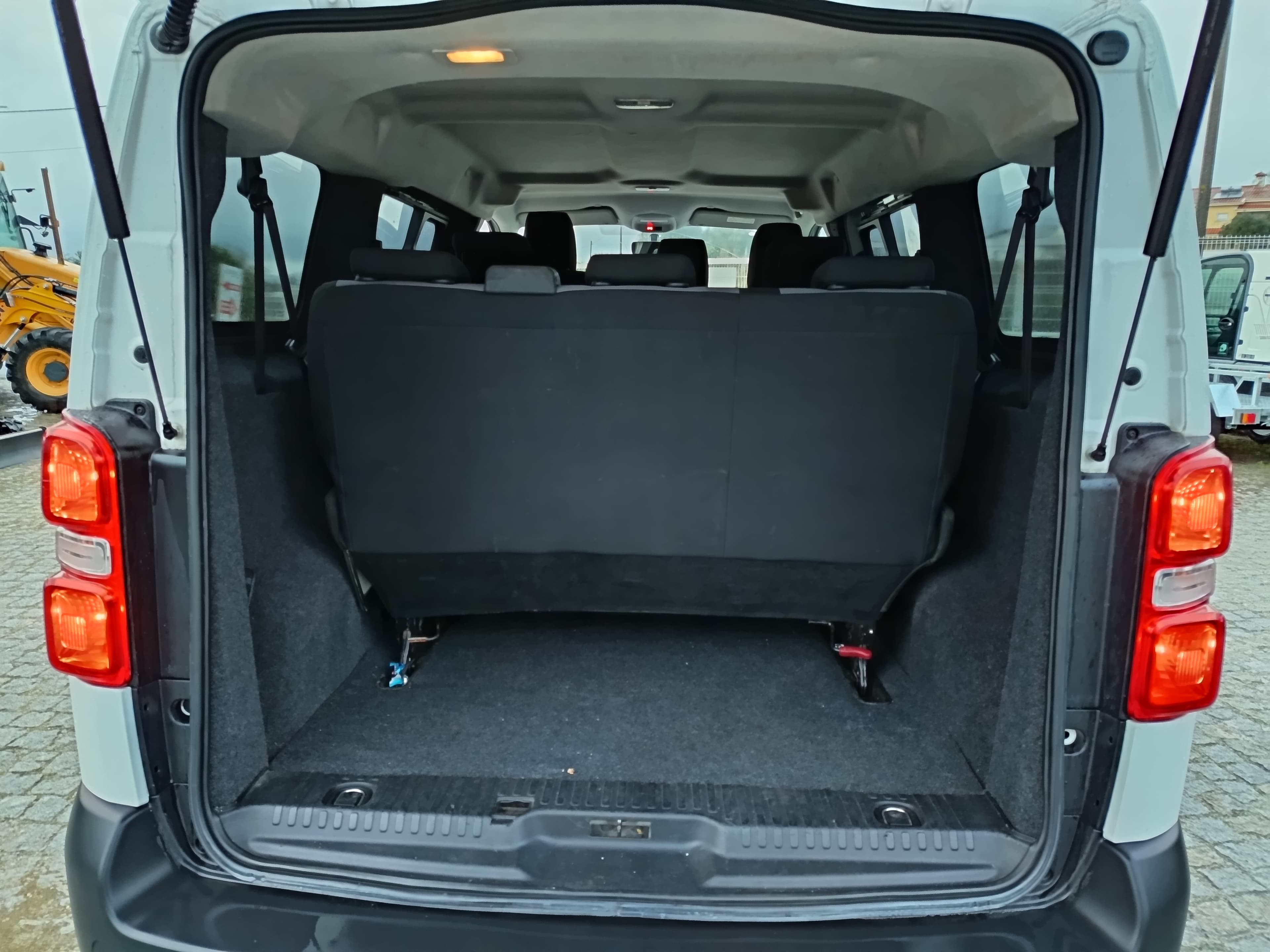 Citroën Jumpy Space Tourer · Ano 2018 — image 15