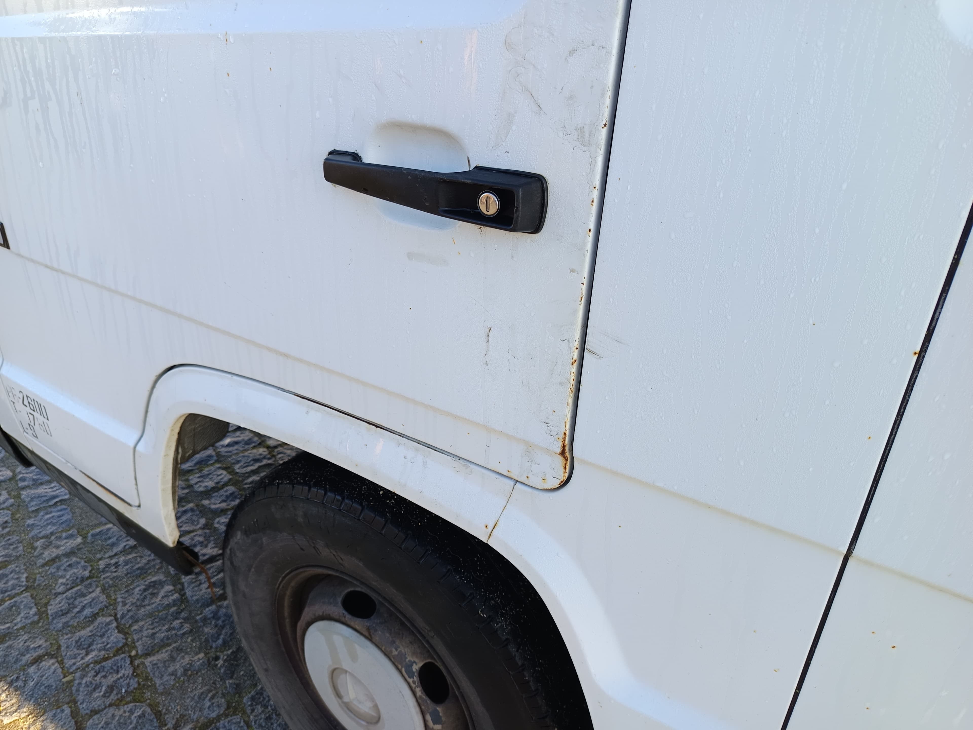 Mercedes-Benz 100D · Ano 1994 — imagen 15
