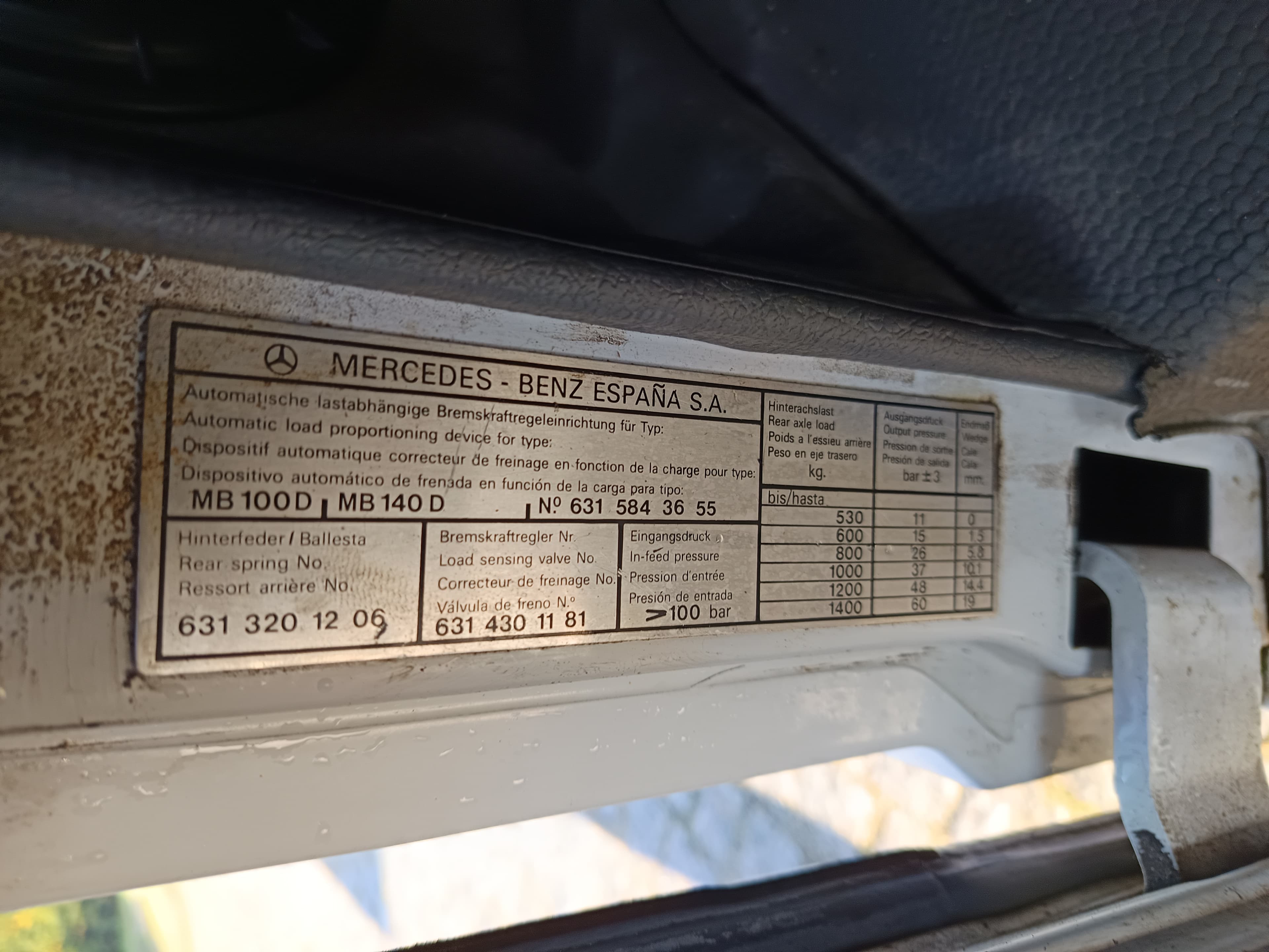 Mercedes-Benz 100D · Ano 1994 — imagen 29