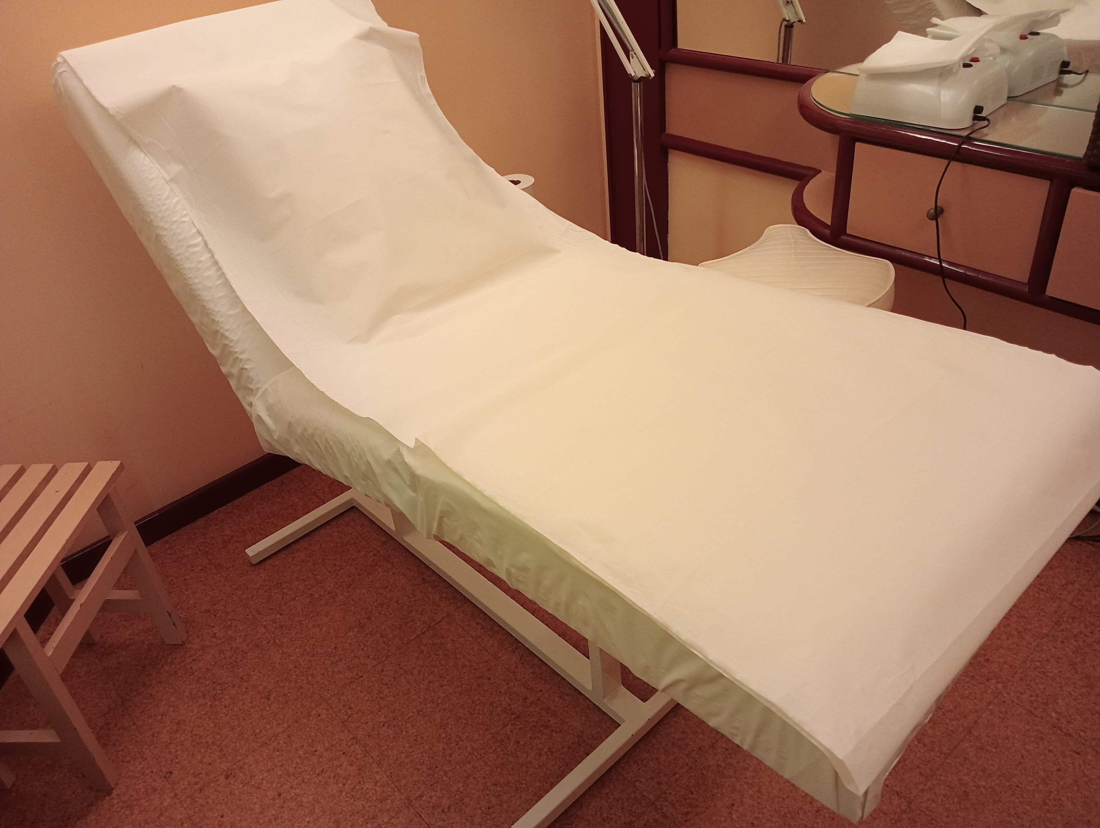 Aesthetic Equipment — image 2