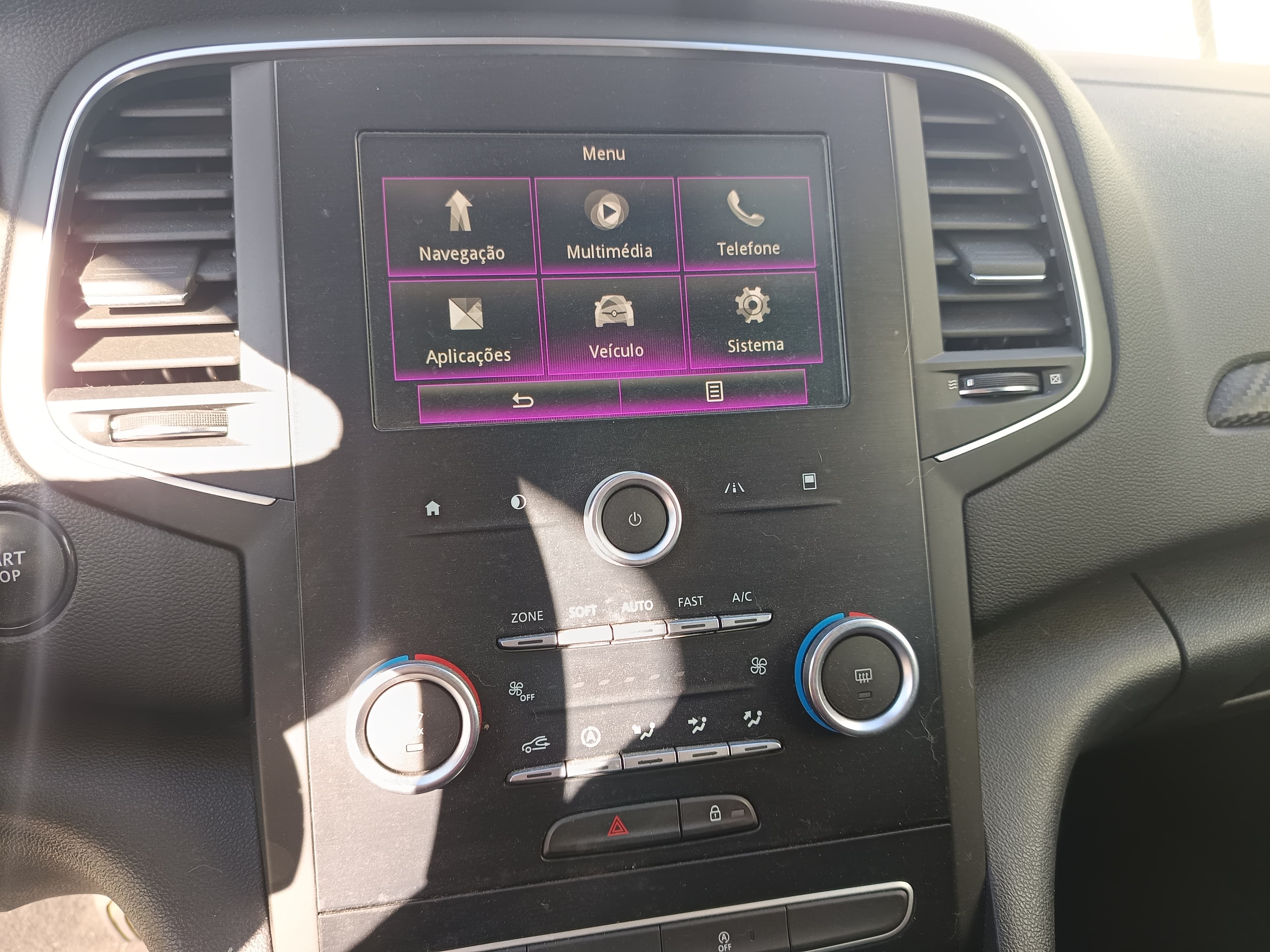 Renault Mégane · Año 2017 — imagen 26